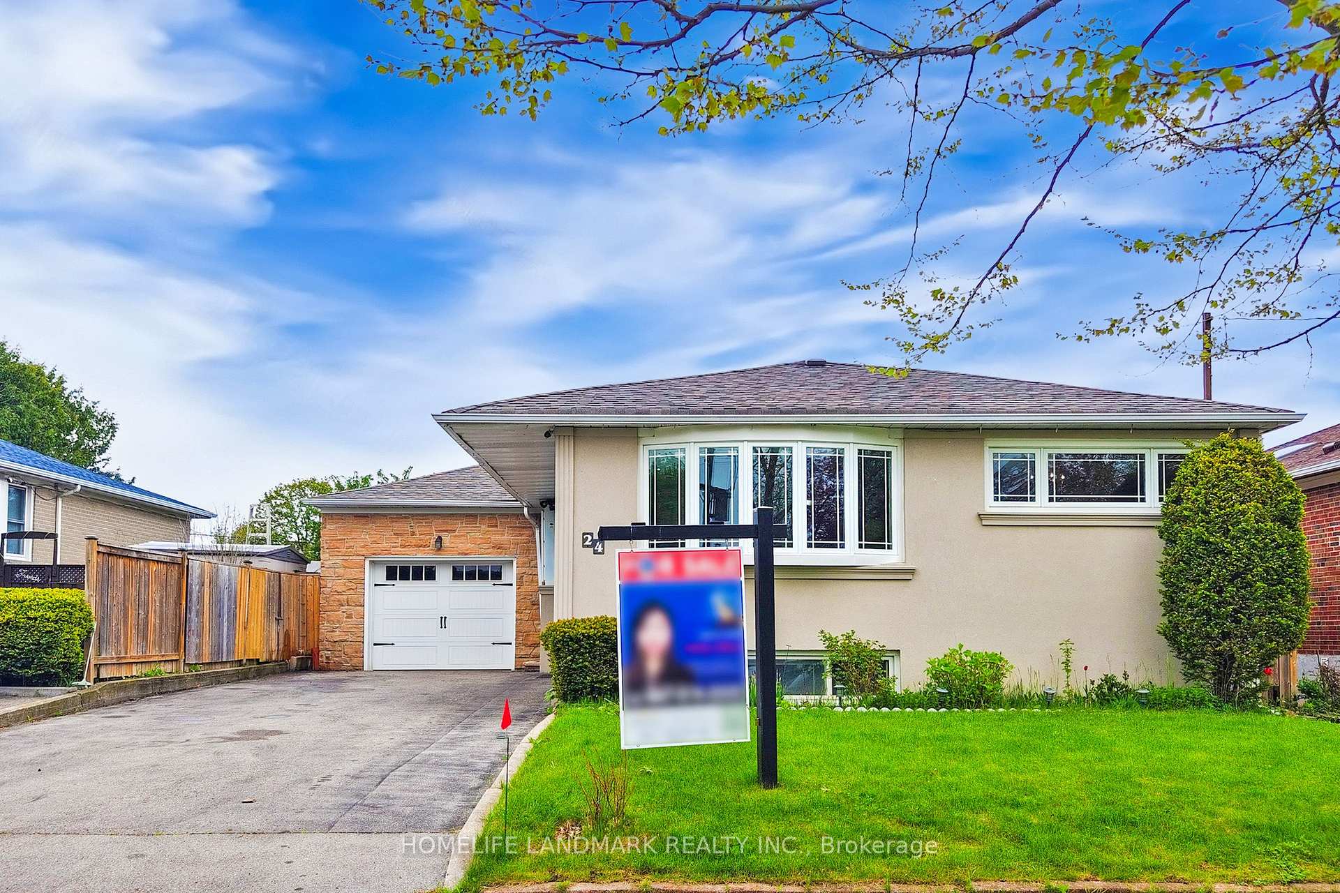 Photo 4 of 24 Arnott Street, Scarborough, Bendale — HOMEH