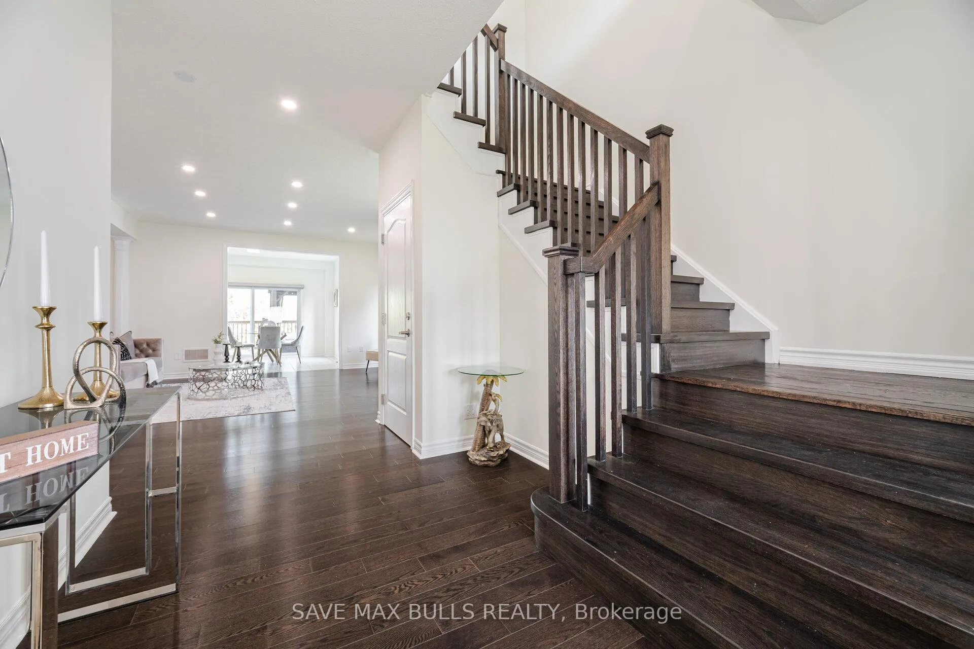 Photo 21 of 23 Kilpatrick Court, Clarington, Bowmanville — HOMEH