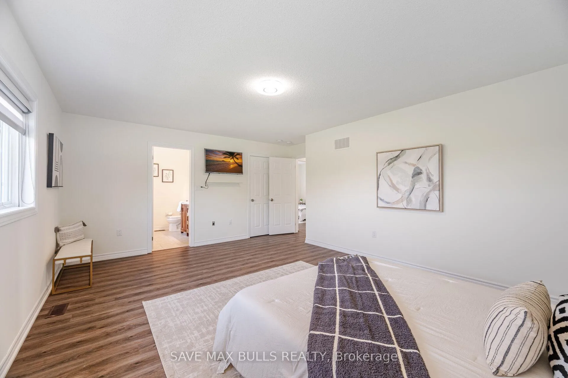 Photo 22 of 23 Kilpatrick Court, Clarington, Bowmanville — HOMEH
