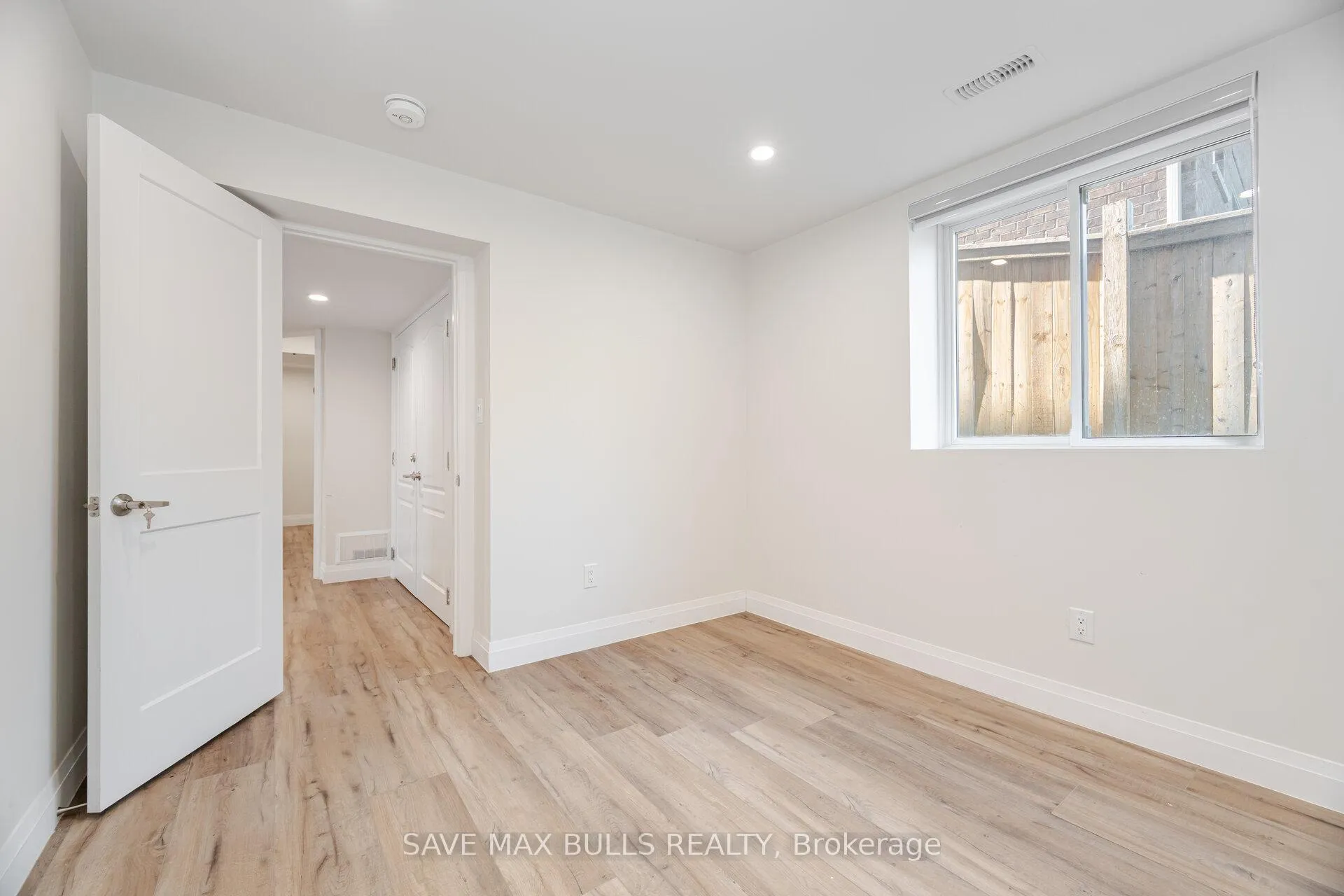 Photo 40 of 23 Kilpatrick Court, Clarington, Bowmanville — HOMEH