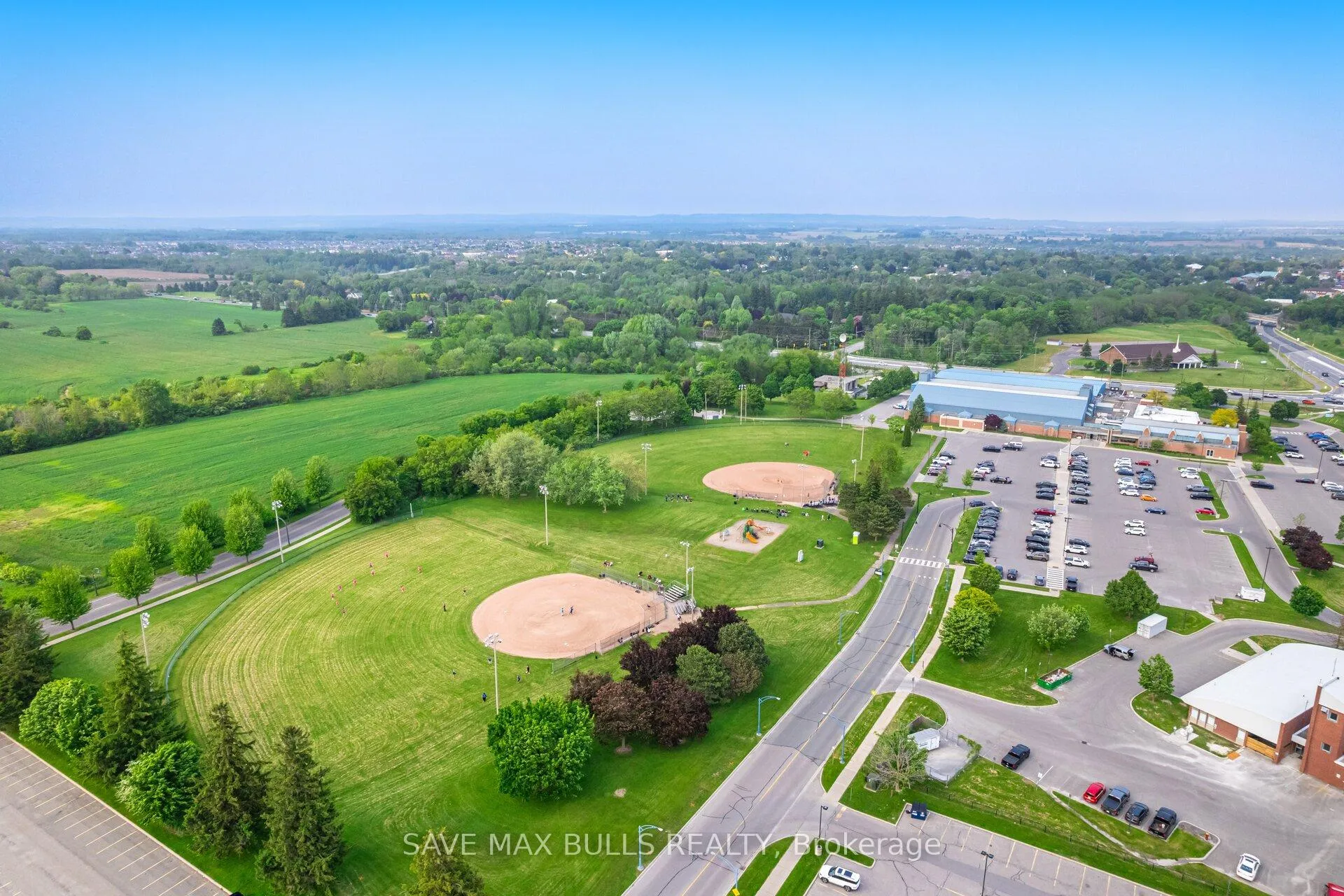 Photo 48 of 23 Kilpatrick Court, Clarington, Bowmanville — HOMEH