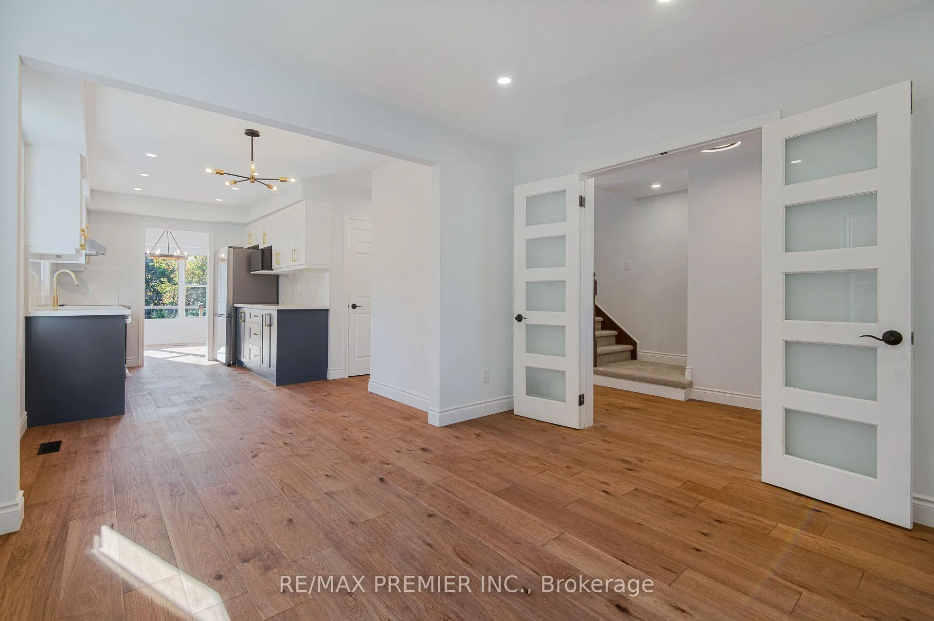 Photo 6 of 23 Sunbird Boulevard, Georgina, Keswick North — HOMEH