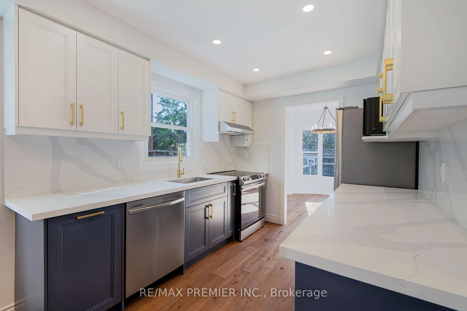 Photo 8 of 23 Sunbird Boulevard, Georgina, Keswick North — HOMEH