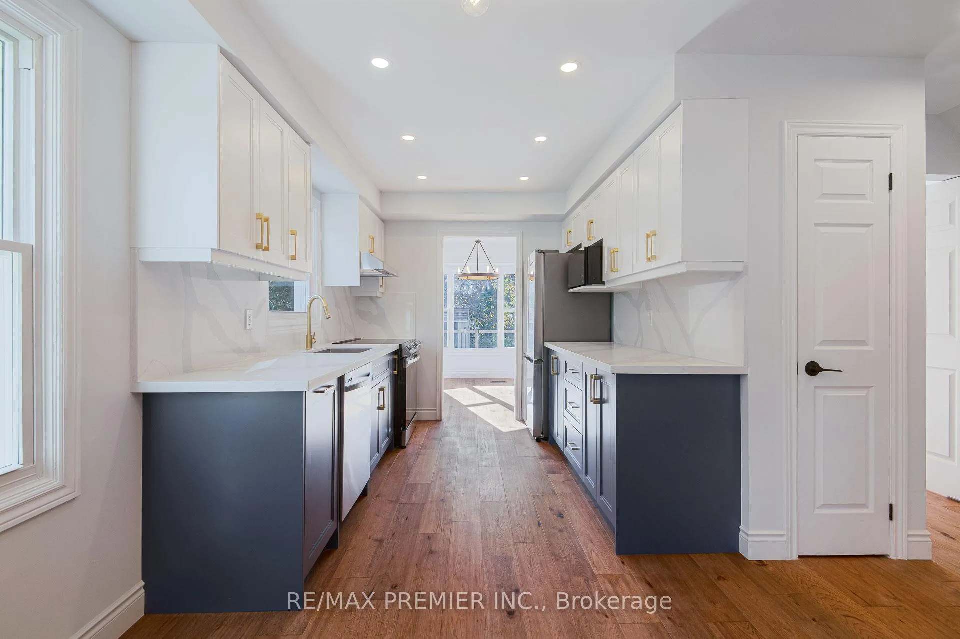 Photo 9 of 23 Sunbird Boulevard, Georgina, Keswick North — HOMEH