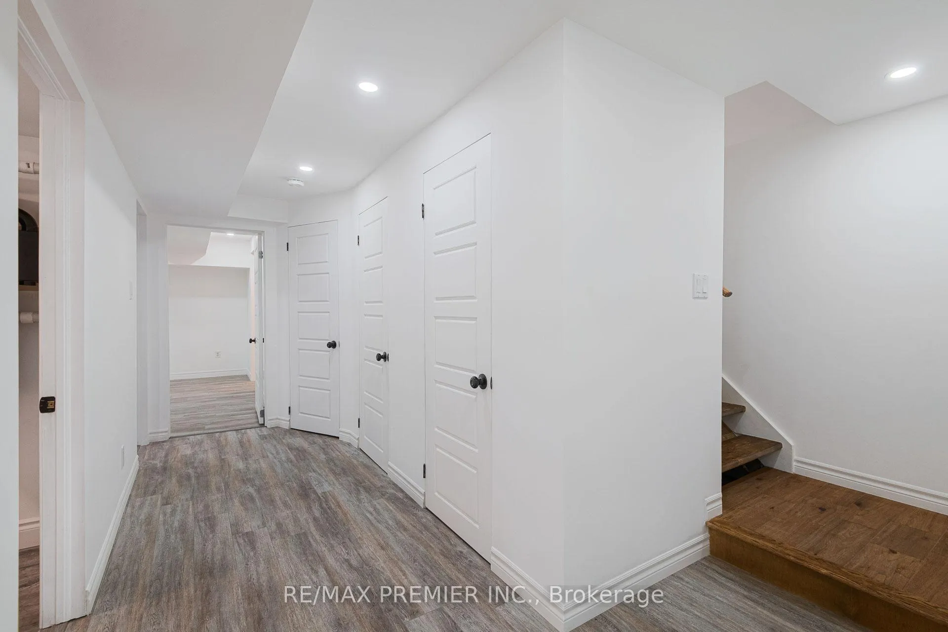 Photo 22 of 23 Sunbird Boulevard, Georgina, Keswick North — HOMEH