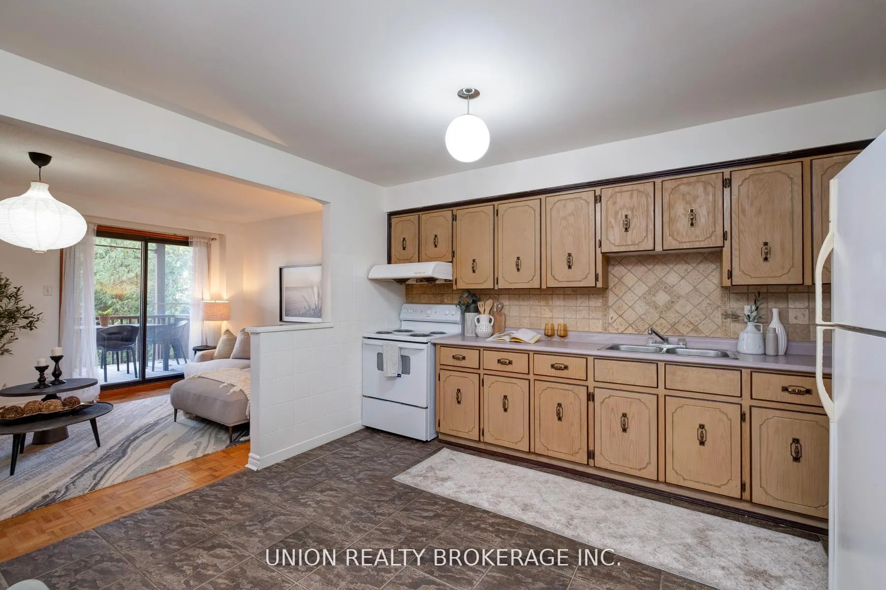 Photo 37 of 19 Ashdale Avenue, Toronto, Greenwood-Coxwell — HOMEH