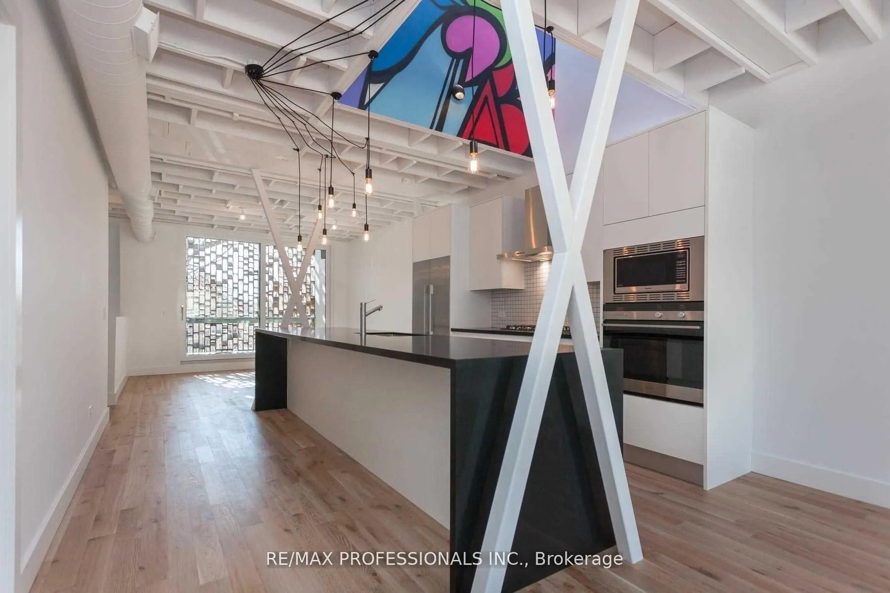 Photo 4 of Unit Unit A, 60 Melbourne Avenue, Toronto, South Parkdale — HOMEH