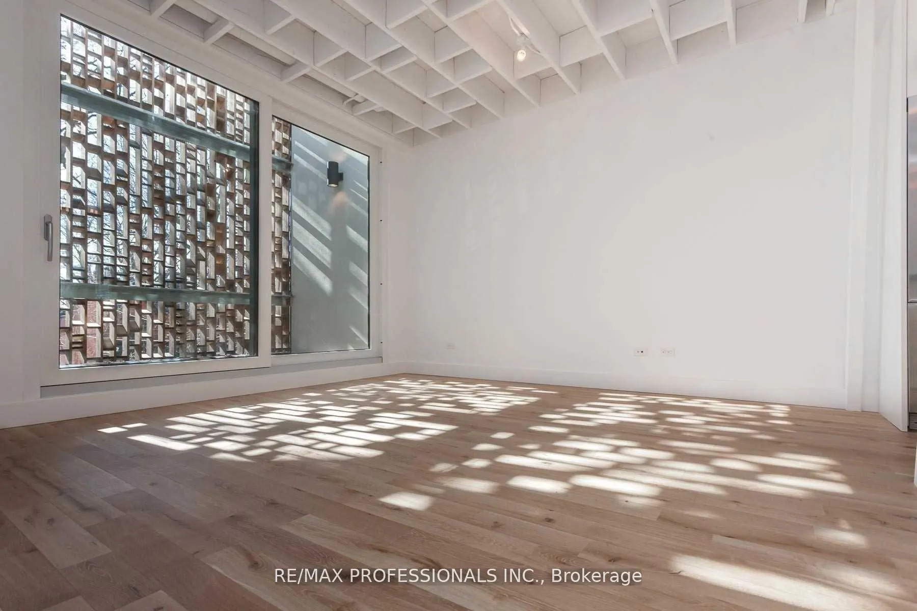Photo 17 of Unit Unit A, 60 Melbourne Avenue, Toronto, South Parkdale — HOMEH