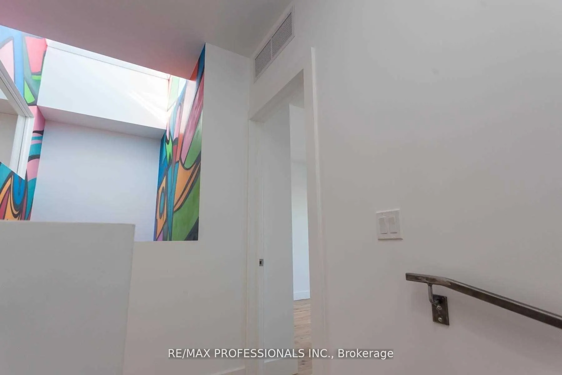 Photo 21 of Unit Unit A, 60 Melbourne Avenue, Toronto, South Parkdale — HOMEH
