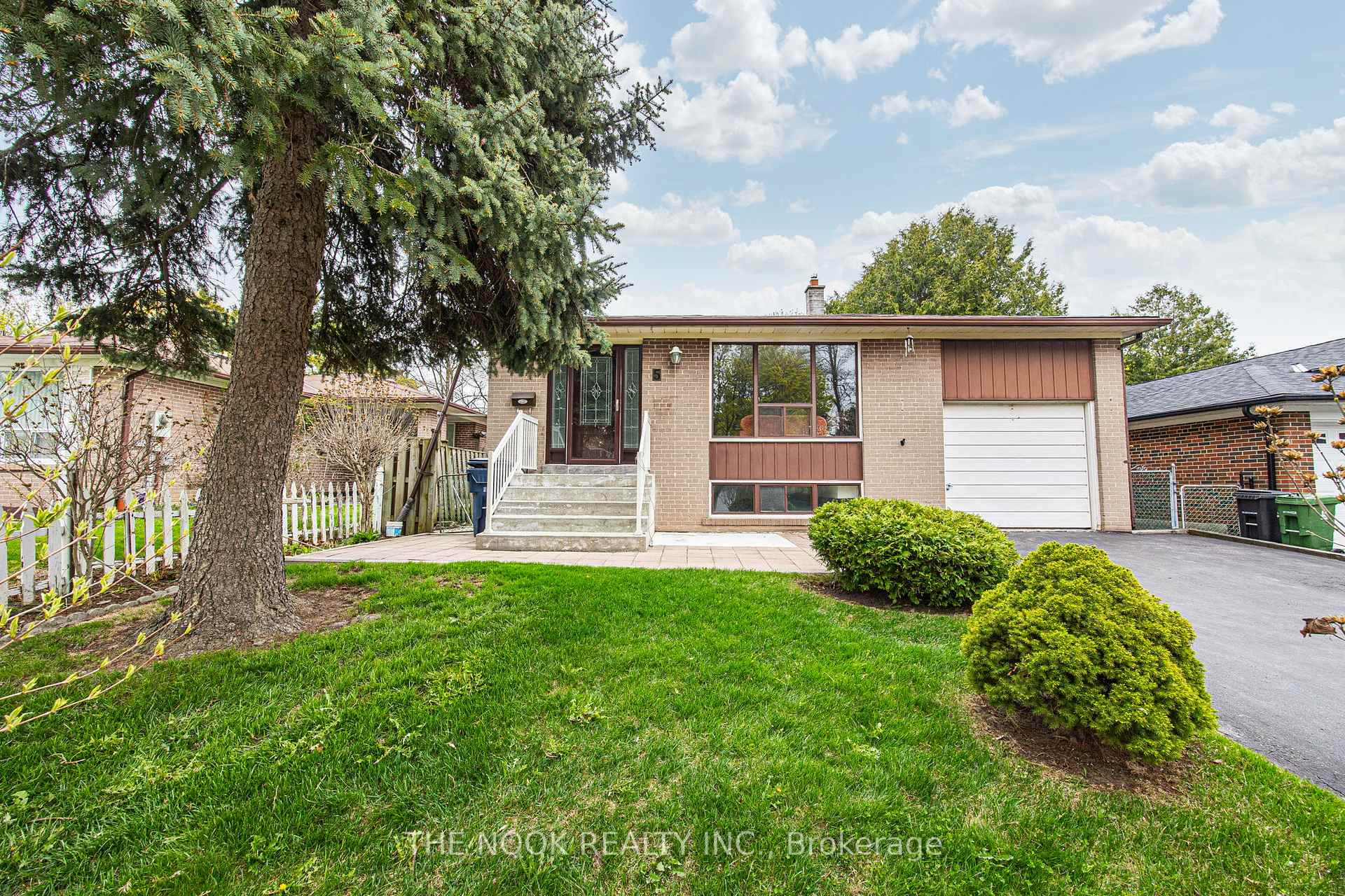 Photo 1 of 5 Starlake Drive, Scarborough, Morningside — HOMEH