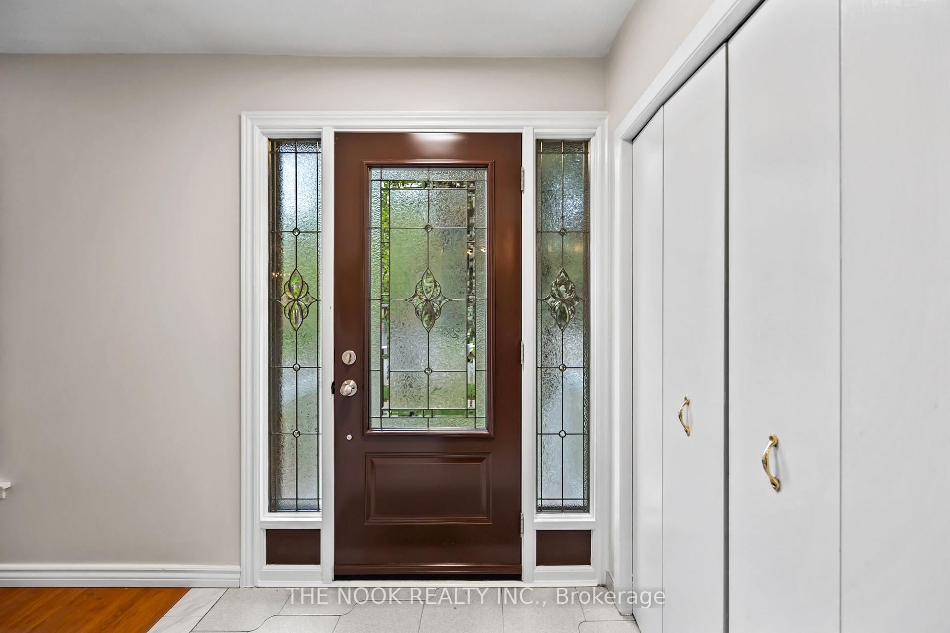 Photo 4 of 5 Starlake Drive, Scarborough, Morningside — HOMEH