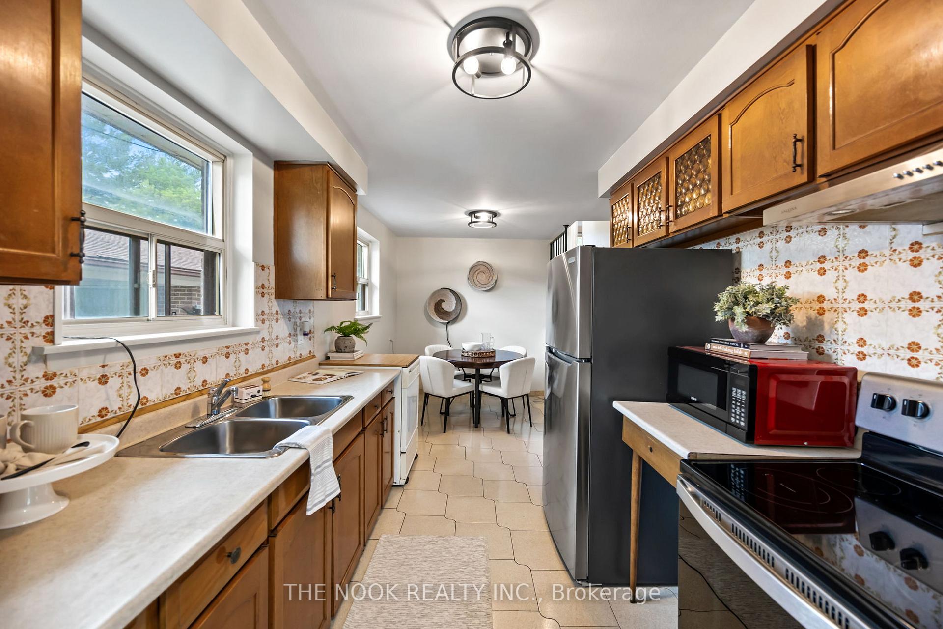 Photo 13 of 5 Starlake Drive, Scarborough, Morningside — HOMEH