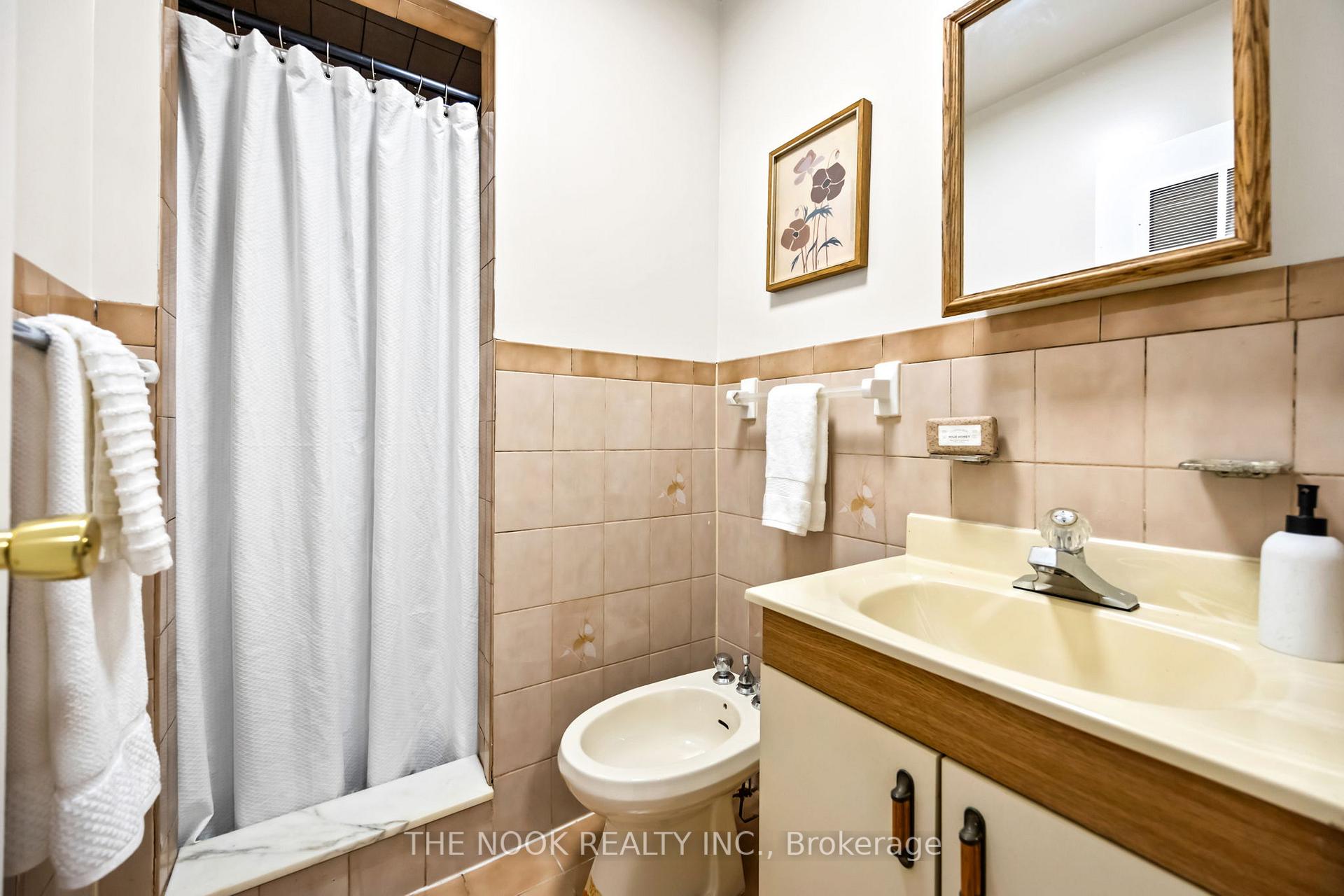 Photo 30 of 5 Starlake Drive, Scarborough, Morningside — HOMEH