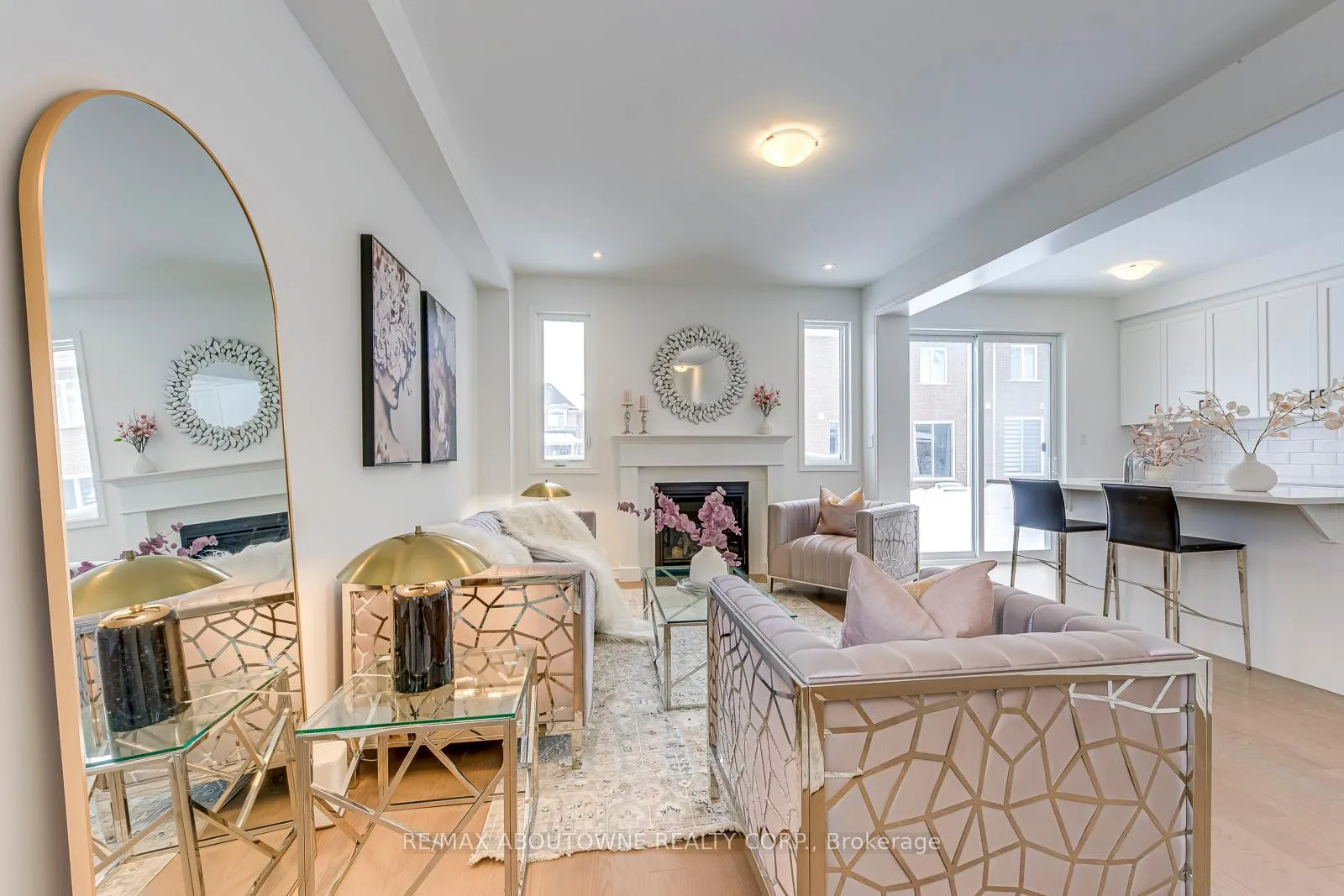 Photo 9 of 1363 Copley Court, Milton, Bowes — HOMEH