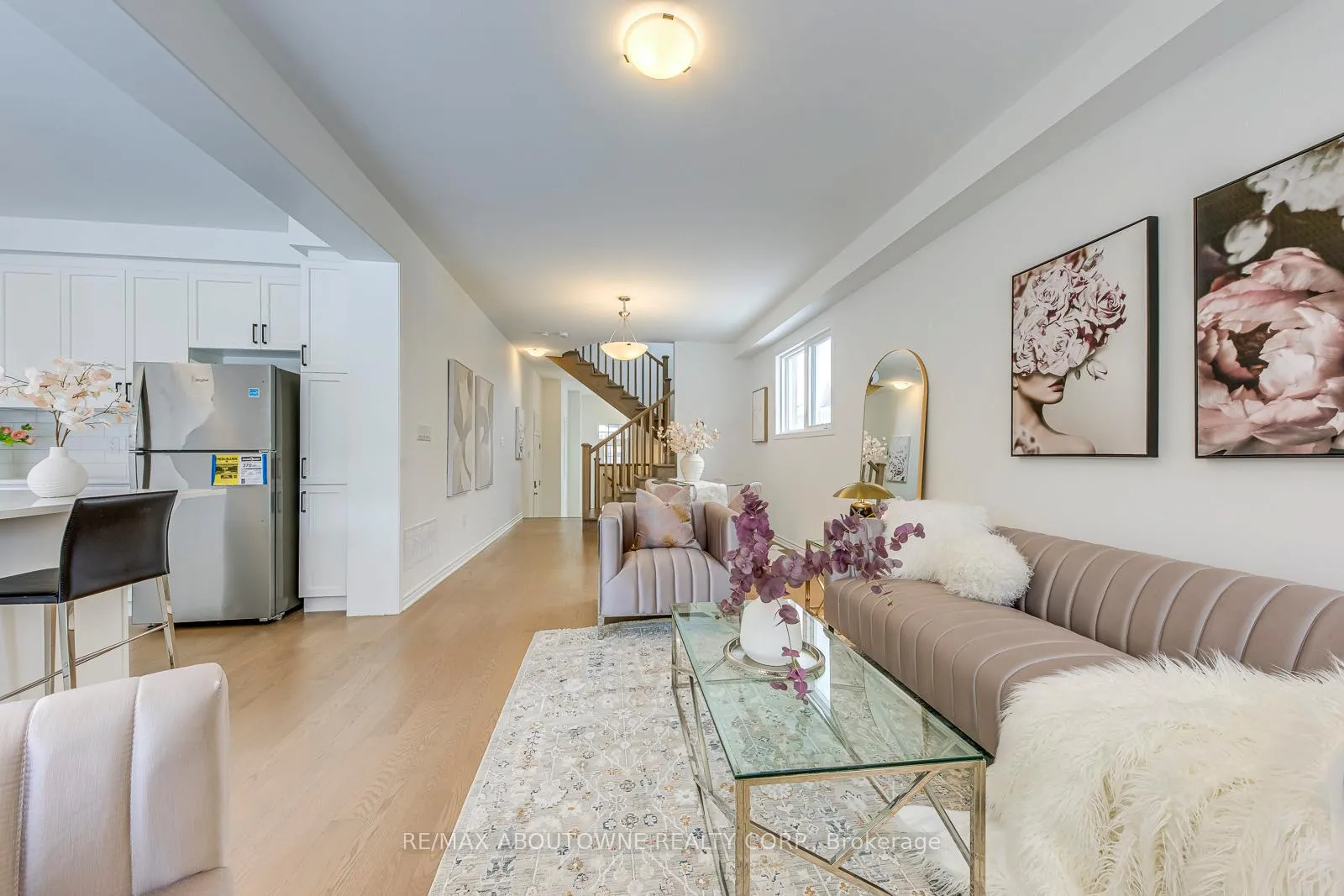 Photo 12 of 1363 Copley Court, Milton, Bowes — HOMEH