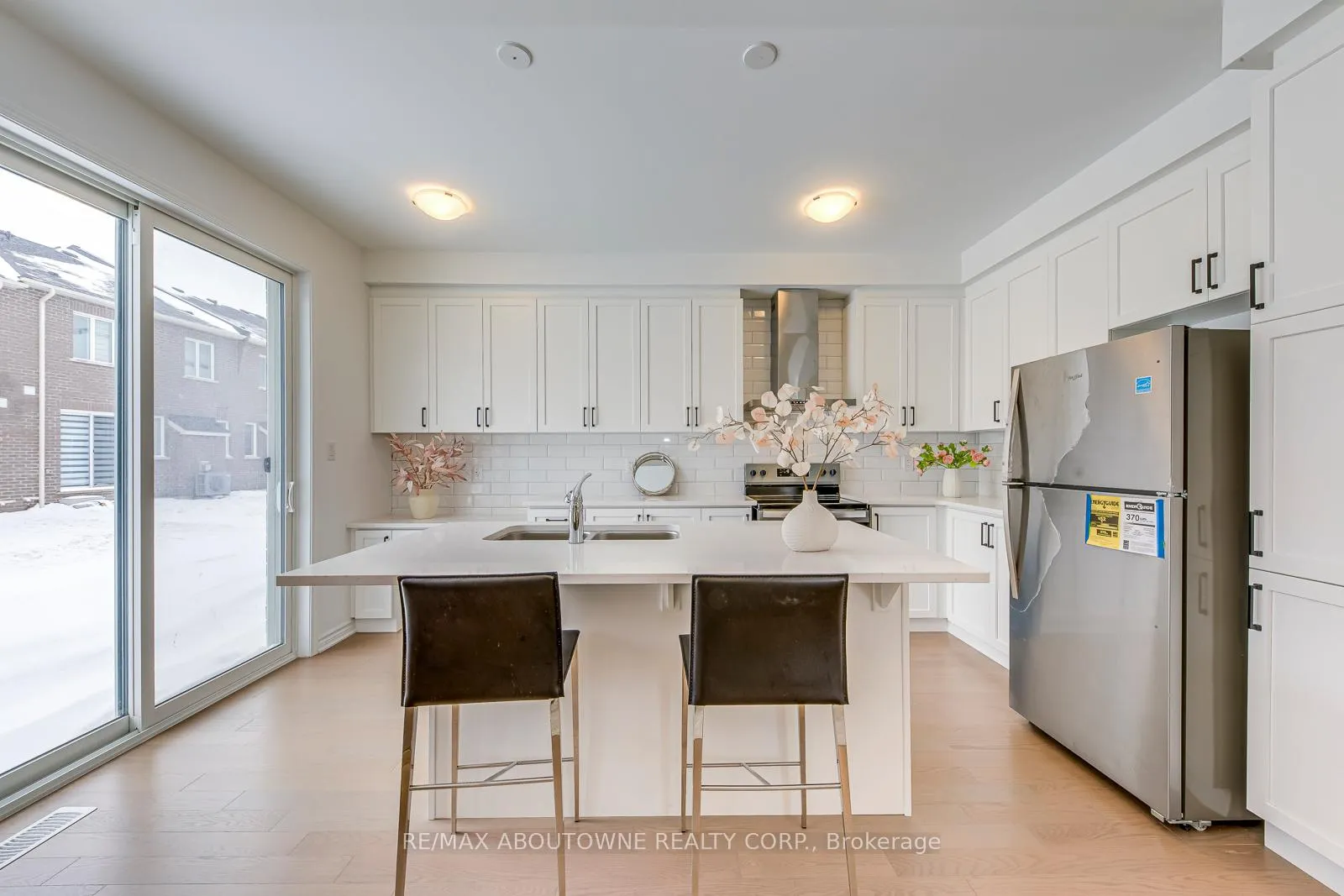 Photo 13 of 1363 Copley Court, Milton, Bowes — HOMEH