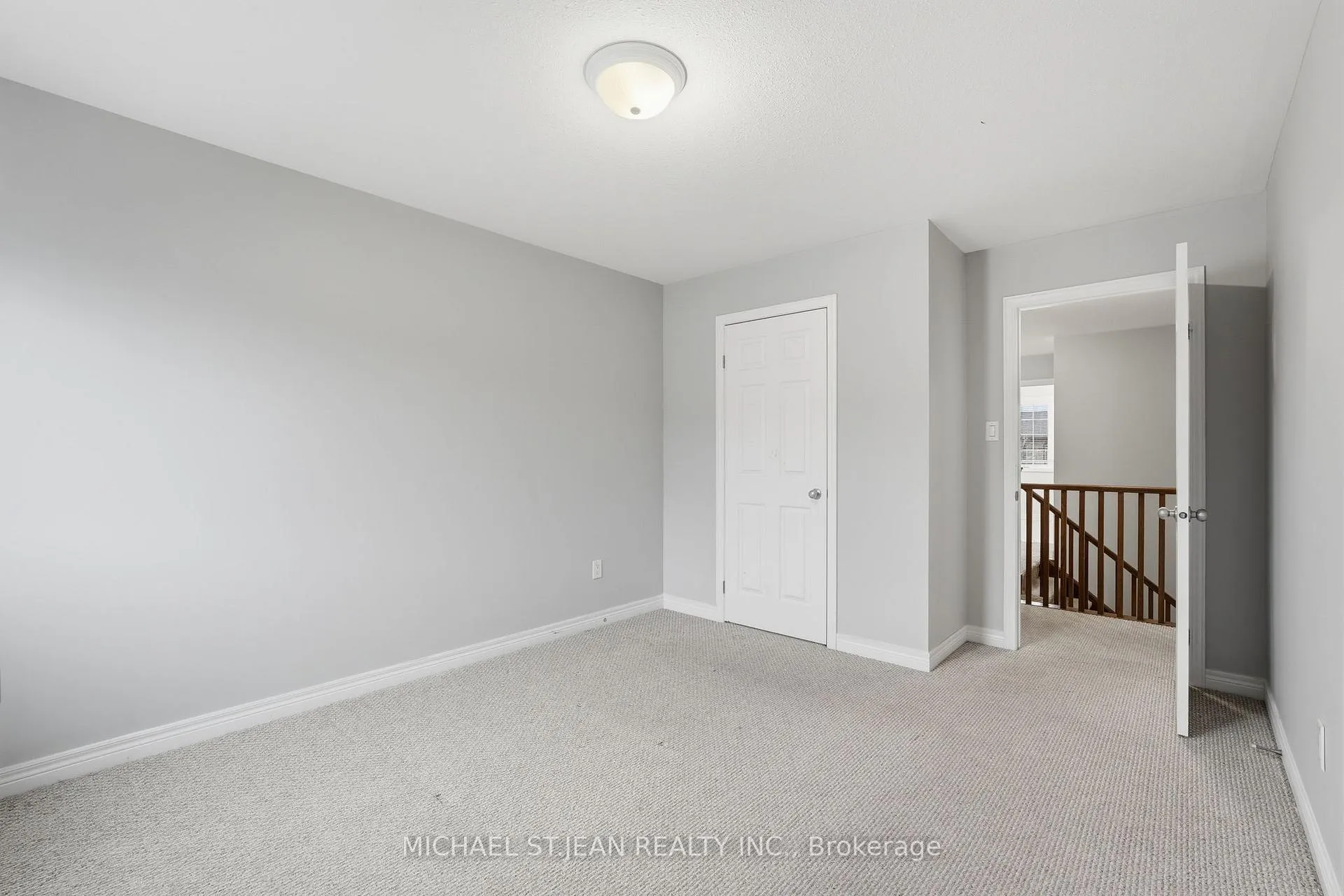 Photo 37 of Unit 33, 441 Stonehenge Drive, Hamilton, Meadowlands — HOMEH