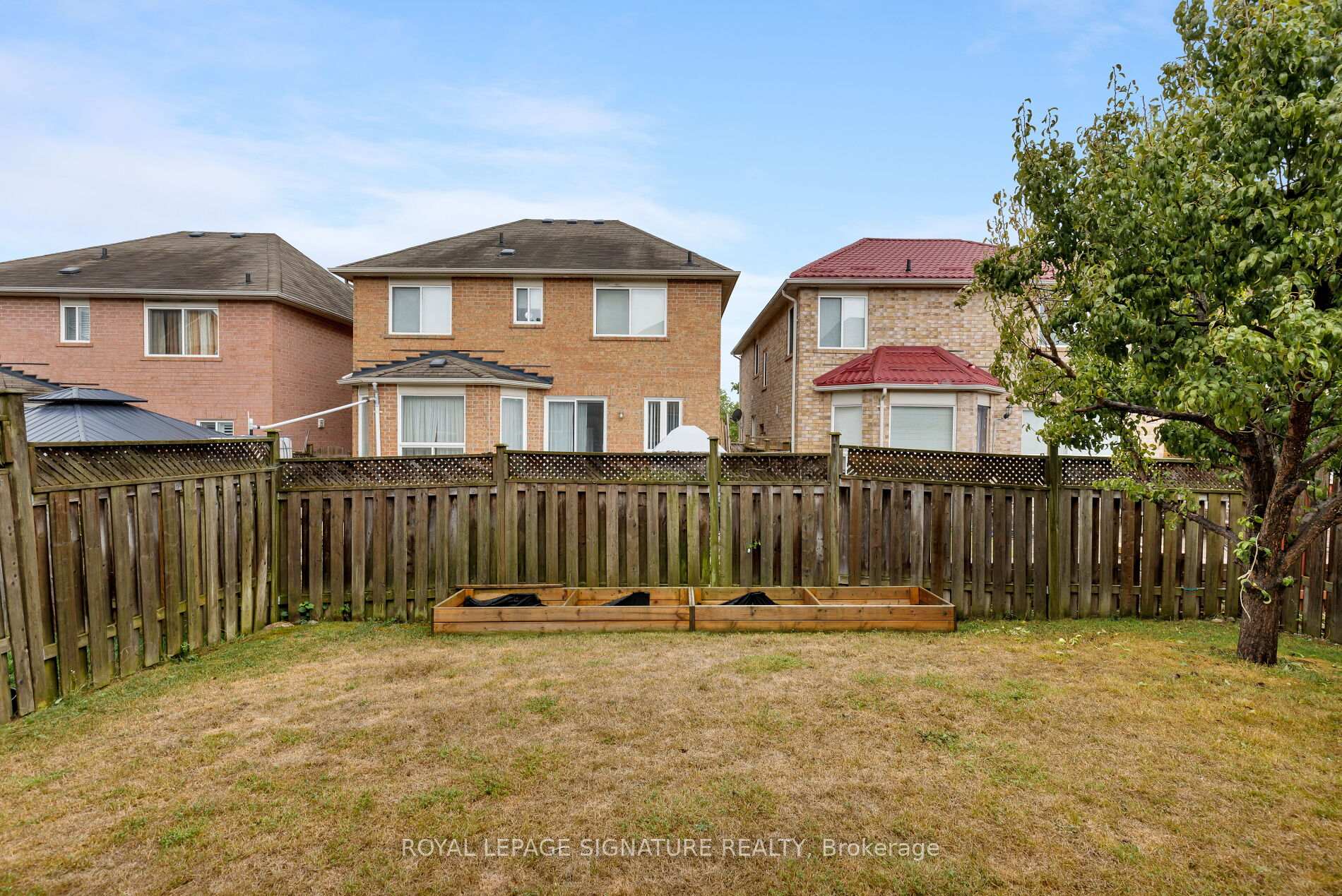 Photo 26 of 103 Meandering Trail, Scarborough, Rouge — HOMEH