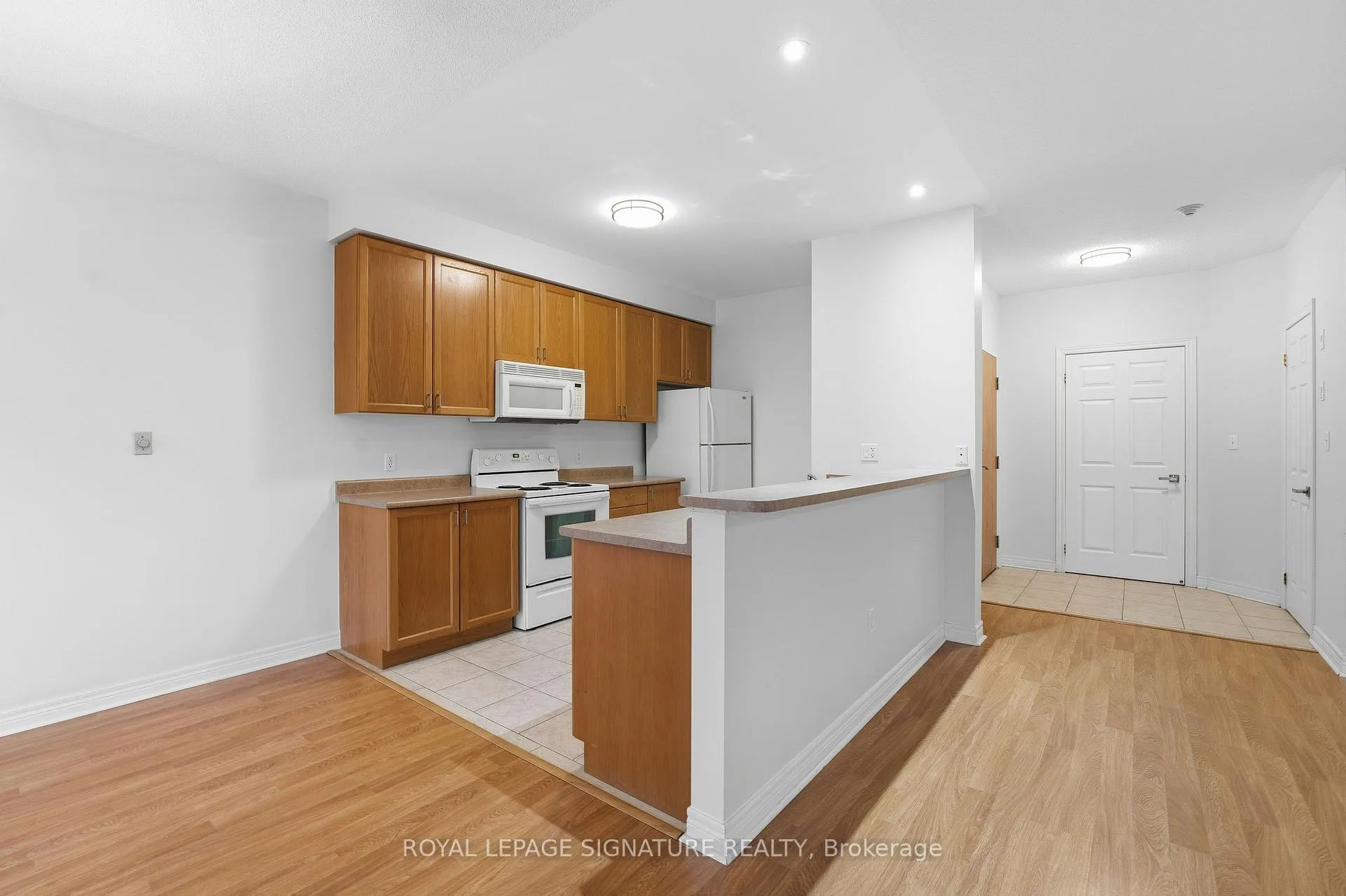 Photo 9 of Unit 204, 443 Centennial Forest Drive, Milton, Timberlea — HOMEH