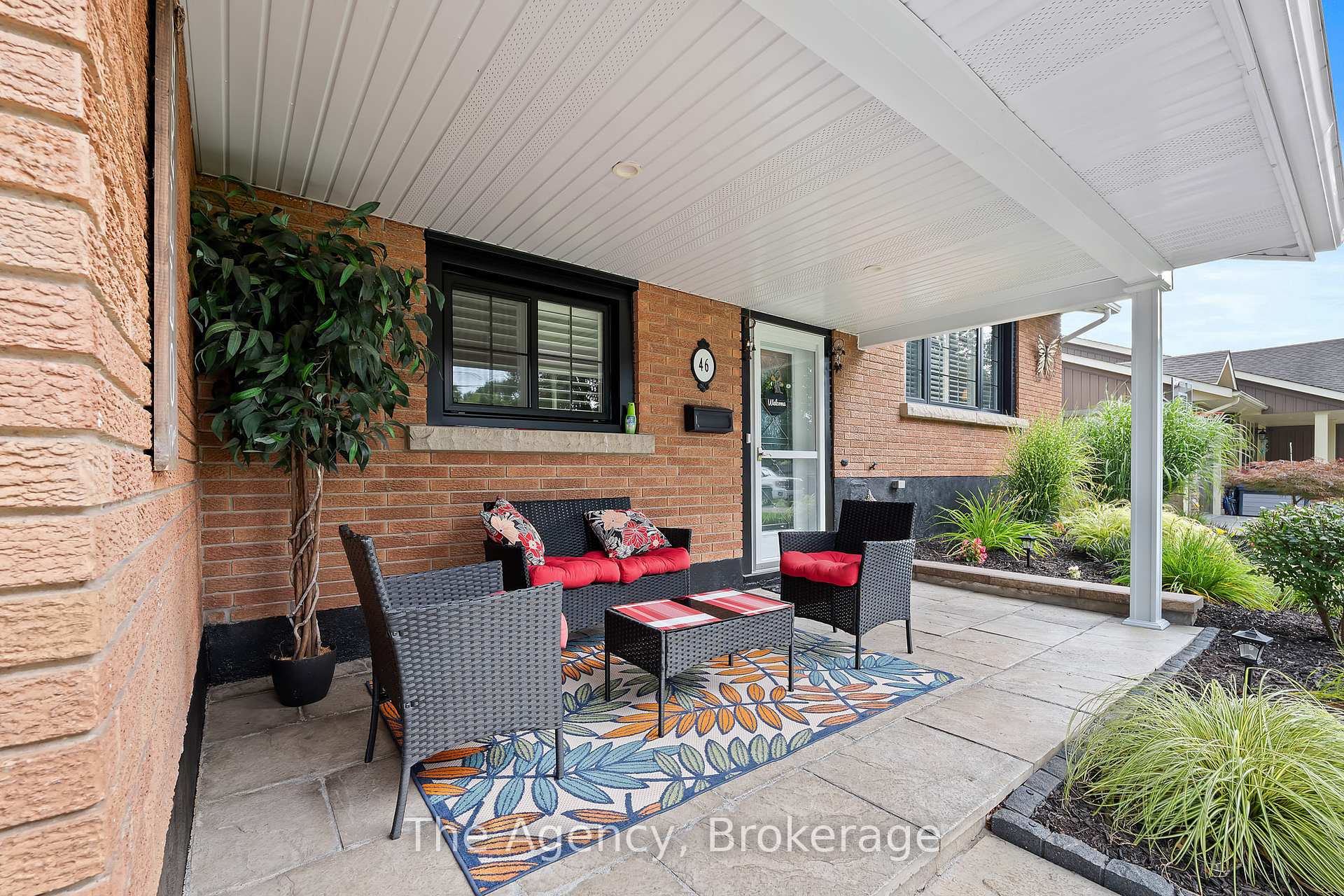 Photo 9 of 46 Summerlea Avenue, Welland, N. Welland — HOMEH