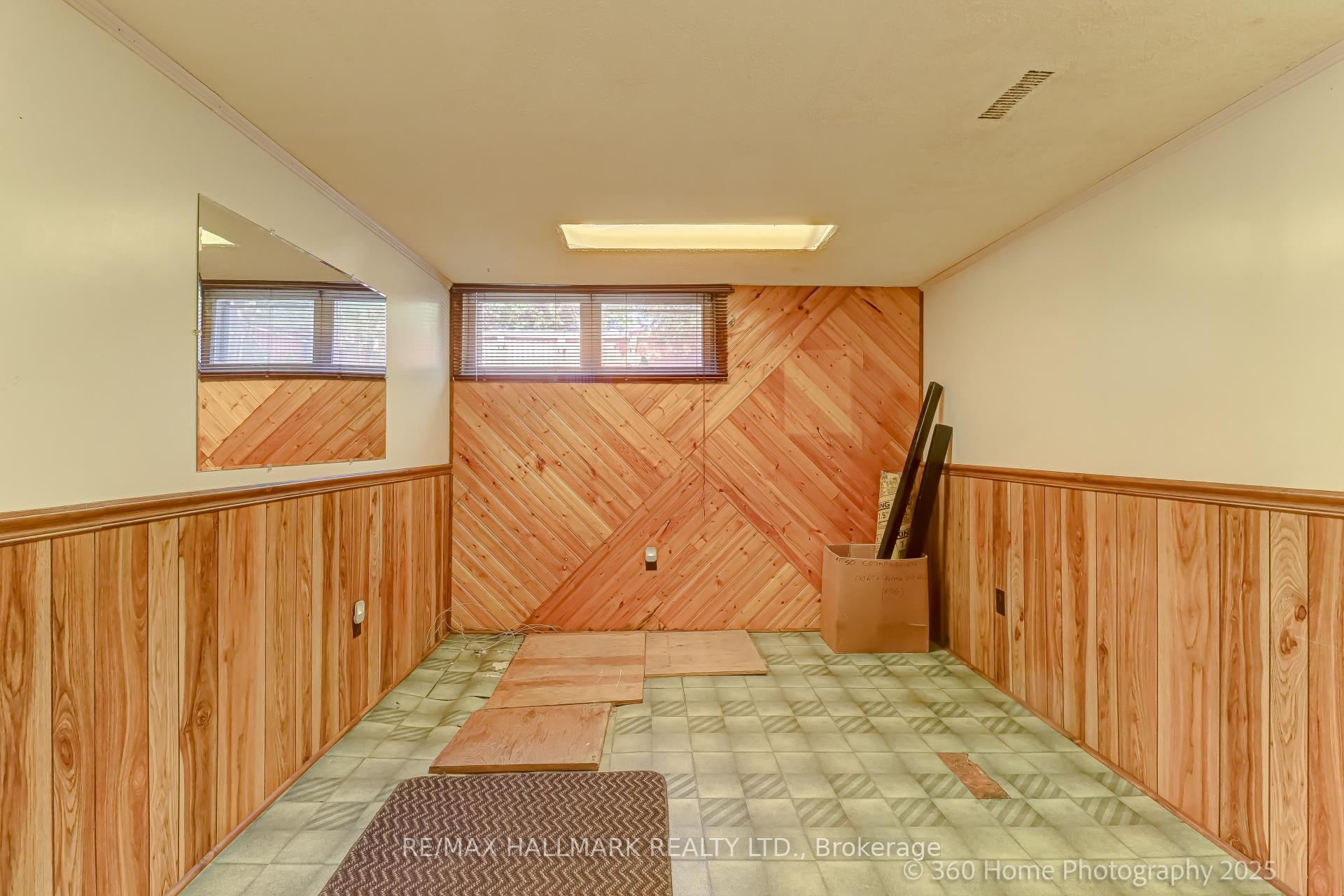 Photo 18 of 39 Baybrook Crescent, Scarborough, Woburn — HOMEH