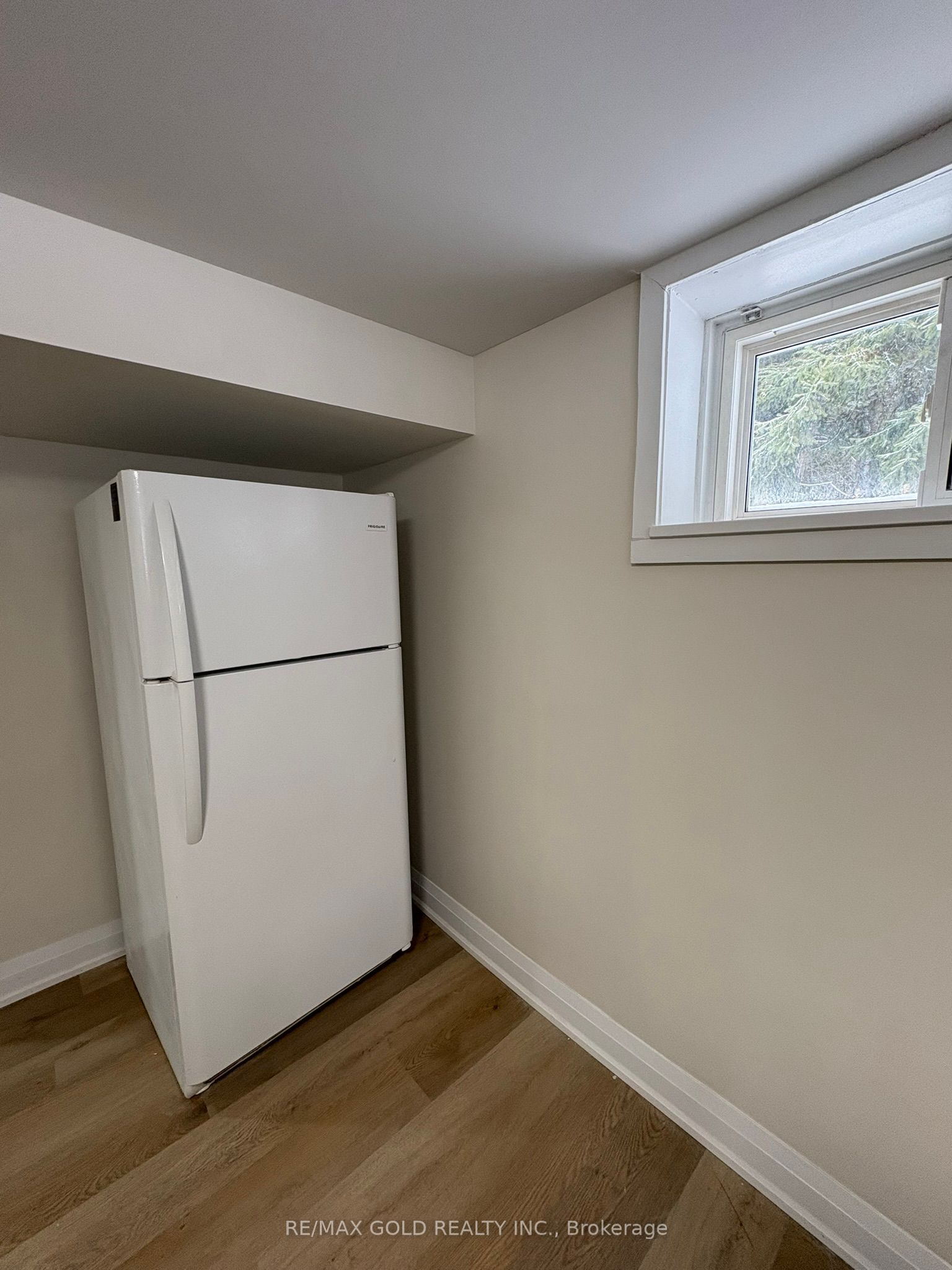 Photo 12 of Unit BSMT, 6520 32 Side Road, Halton Hills, Acton — HOMEH