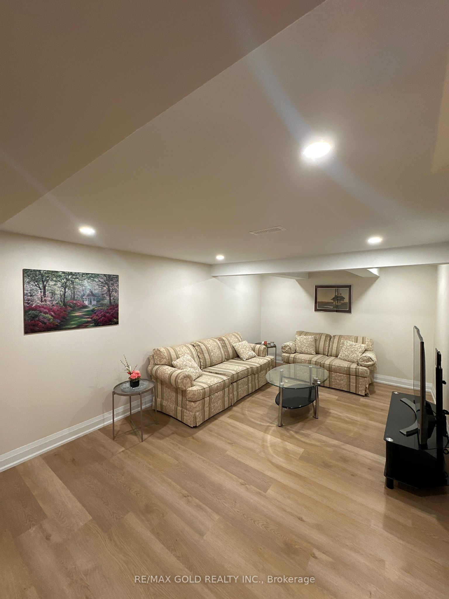 Photo 9 of Unit BSMT, 6520 32 Side Road, Halton Hills, Acton — HOMEH
