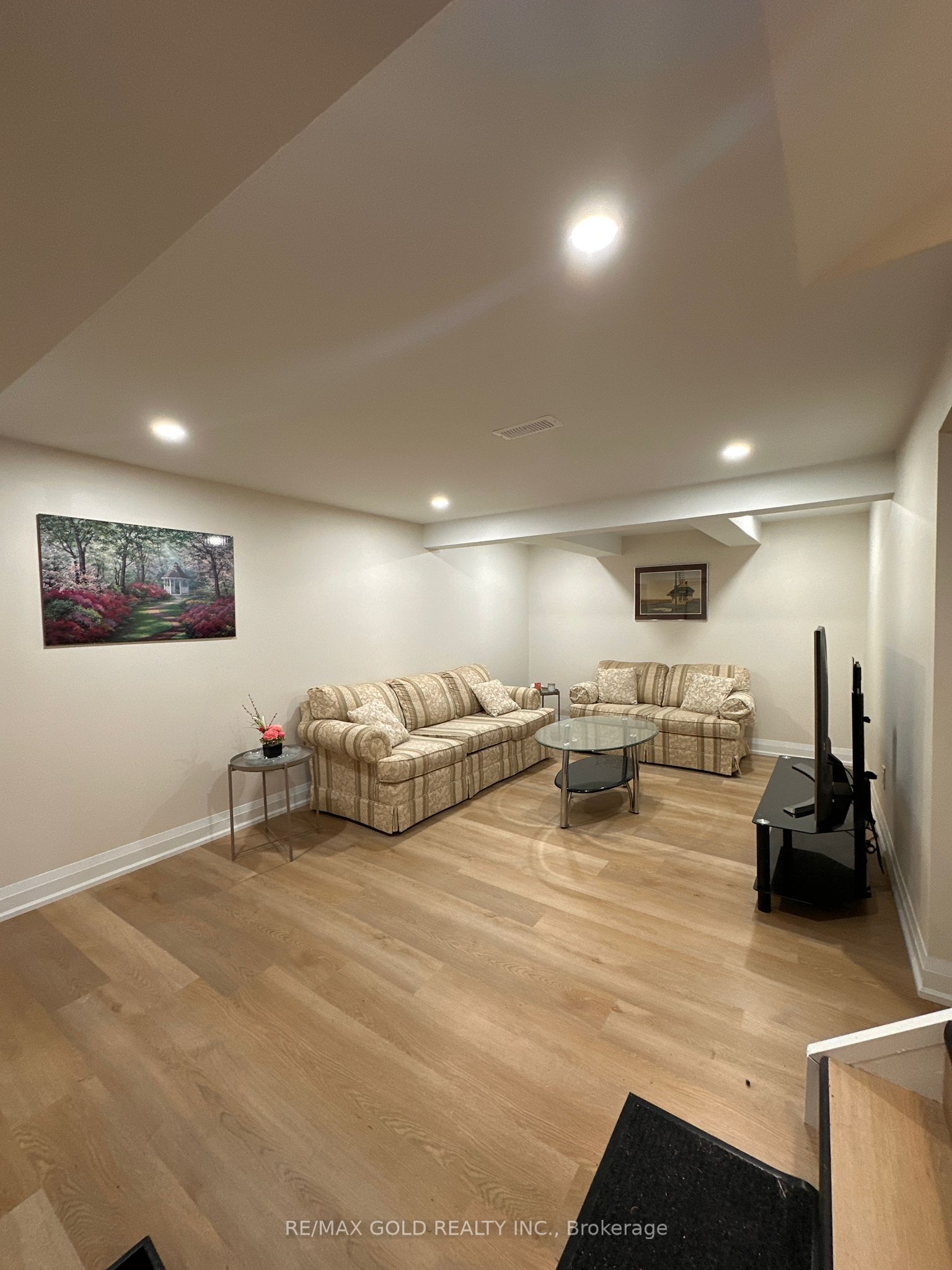 Photo 8 of Unit BSMT, 6520 32 Side Road, Halton Hills, Acton — HOMEH