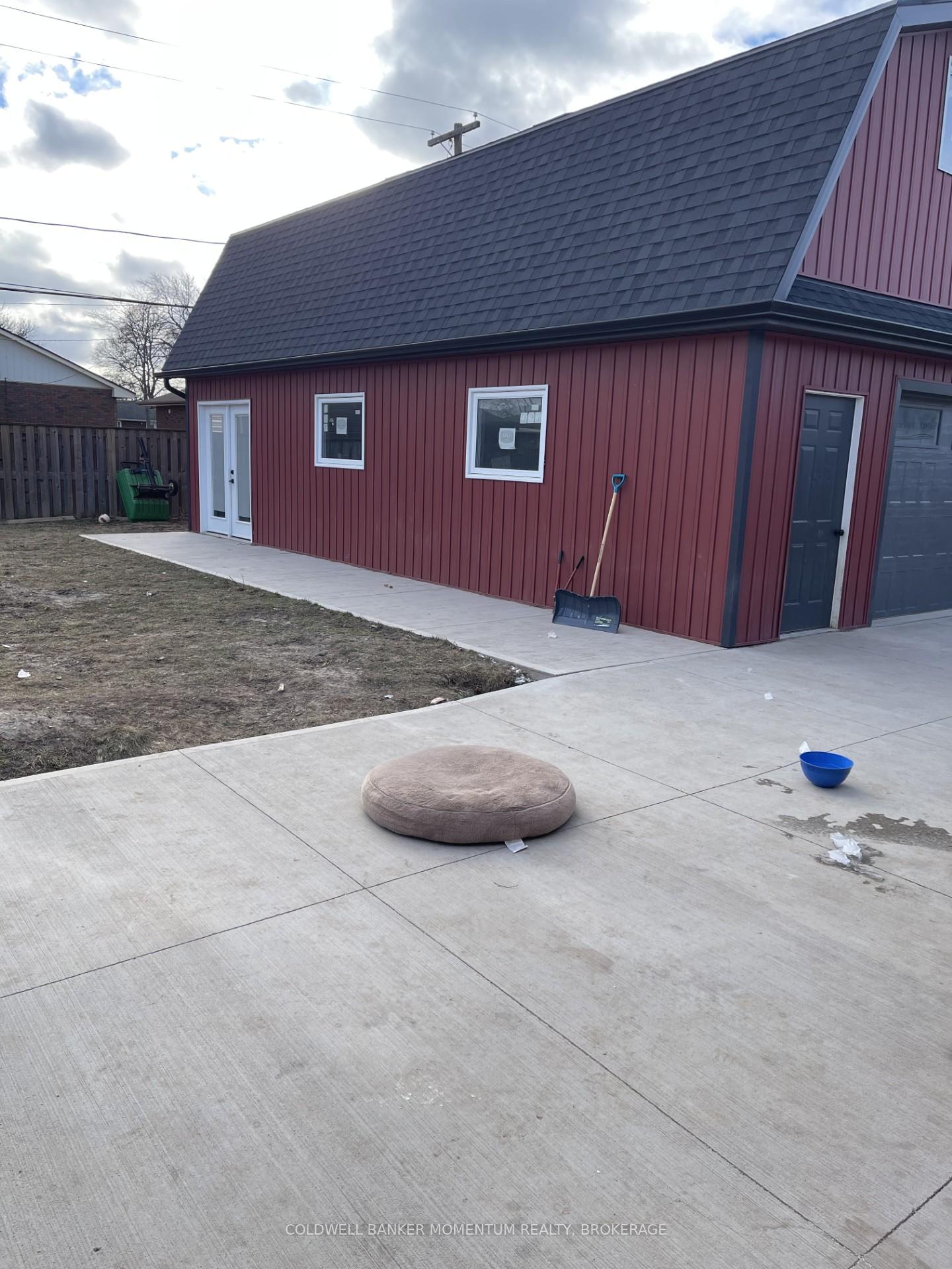 Photo 4 of 149 Sullivan Avenue S, Thorold, Thorold Downtown — HOMEH
