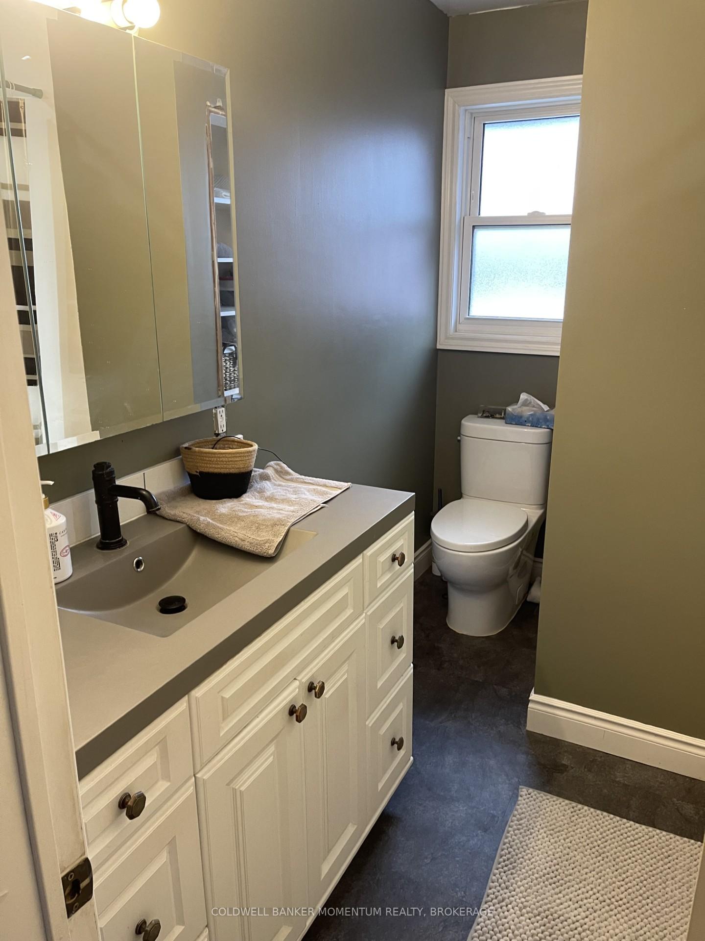 Photo 13 of 149 Sullivan Avenue S, Thorold, Thorold Downtown — HOMEH