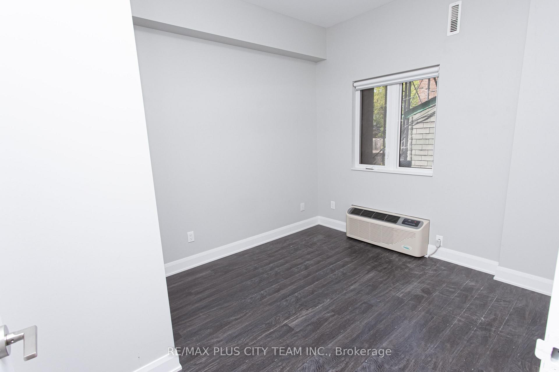 Photo 8 of Unit 102, 686 Bathurst Street, Toronto, Palmerston-Little Italy — HOMEH