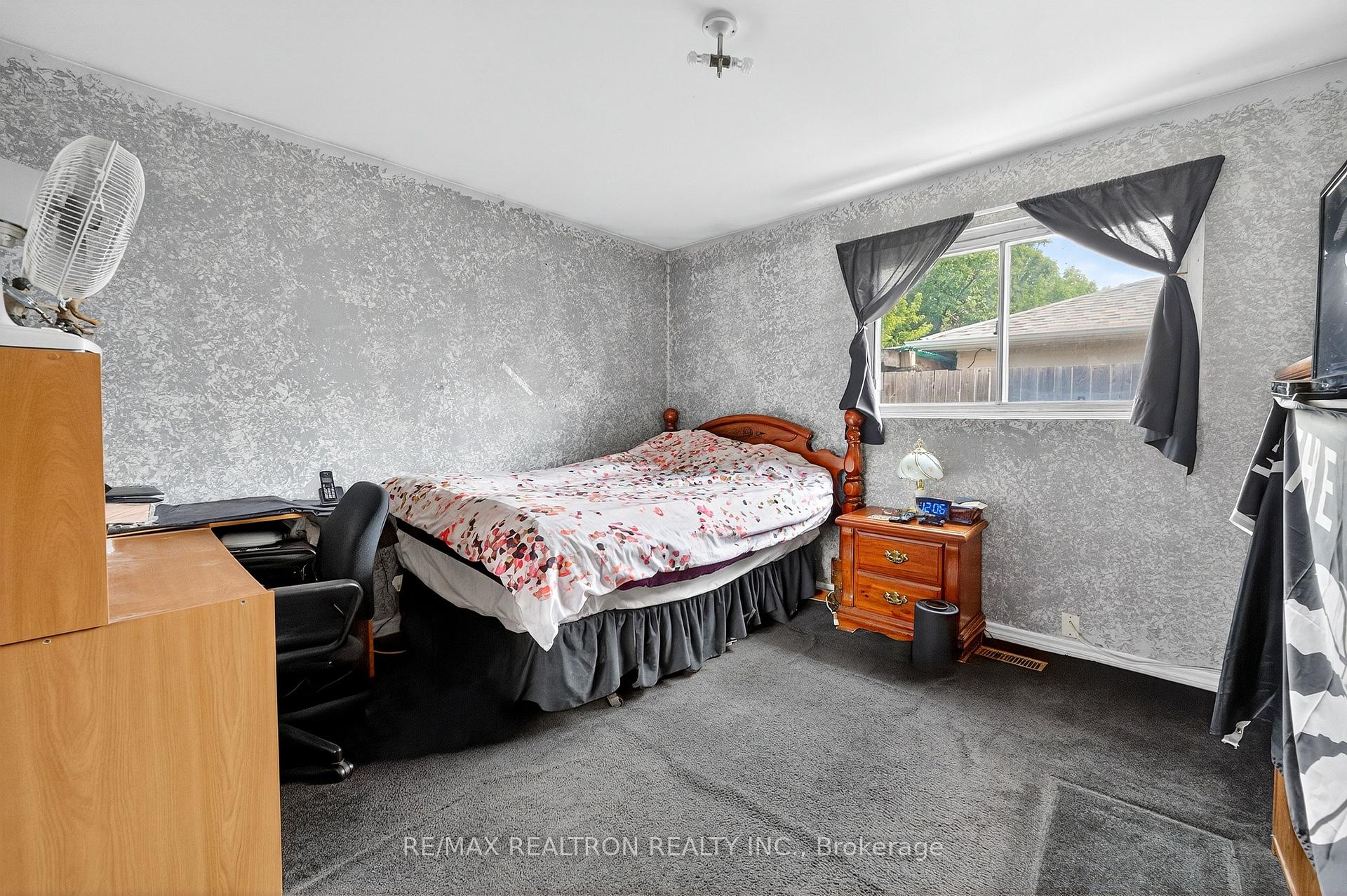 Photo 21 of 356 Burrows Hall Boulevard, Scarborough, Malvern — HOMEH