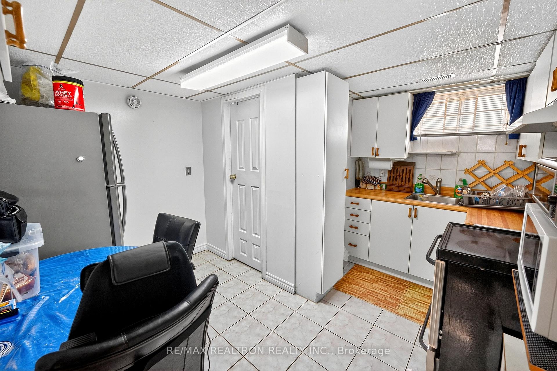 Photo 32 of 356 Burrows Hall Boulevard, Scarborough, Malvern — HOMEH