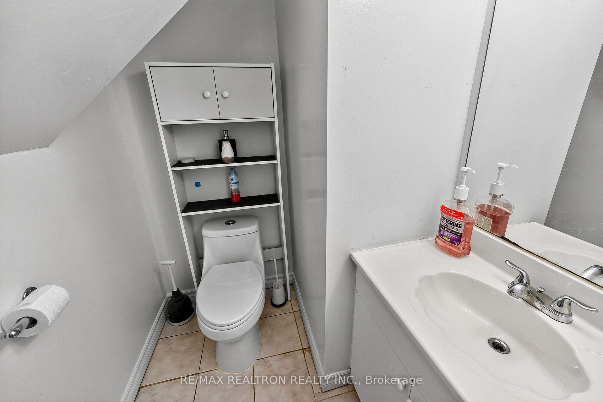 Photo 37 of 356 Burrows Hall Boulevard, Scarborough, Malvern — HOMEH