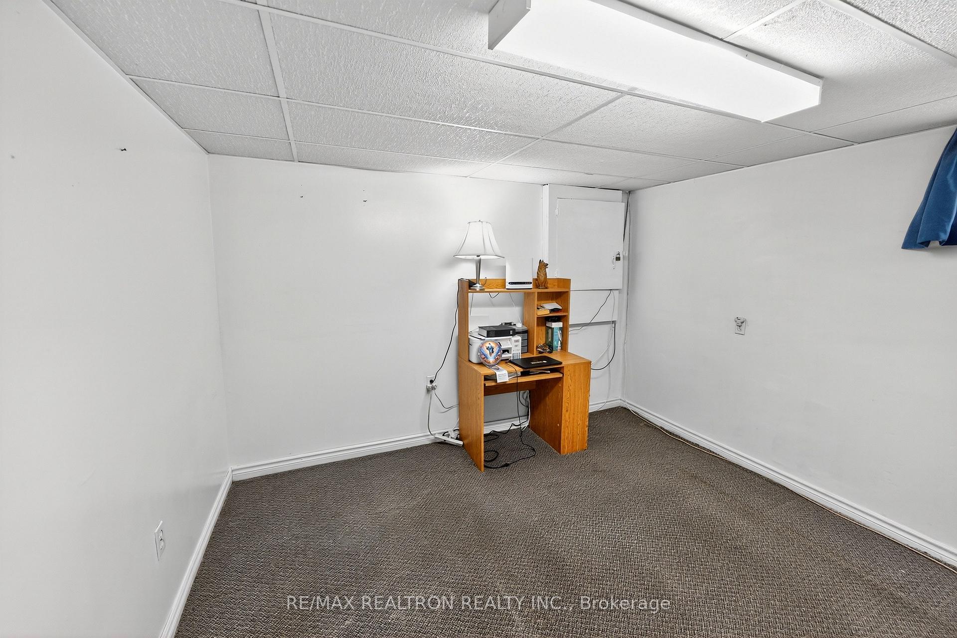 Photo 38 of 356 Burrows Hall Boulevard, Scarborough, Malvern — HOMEH