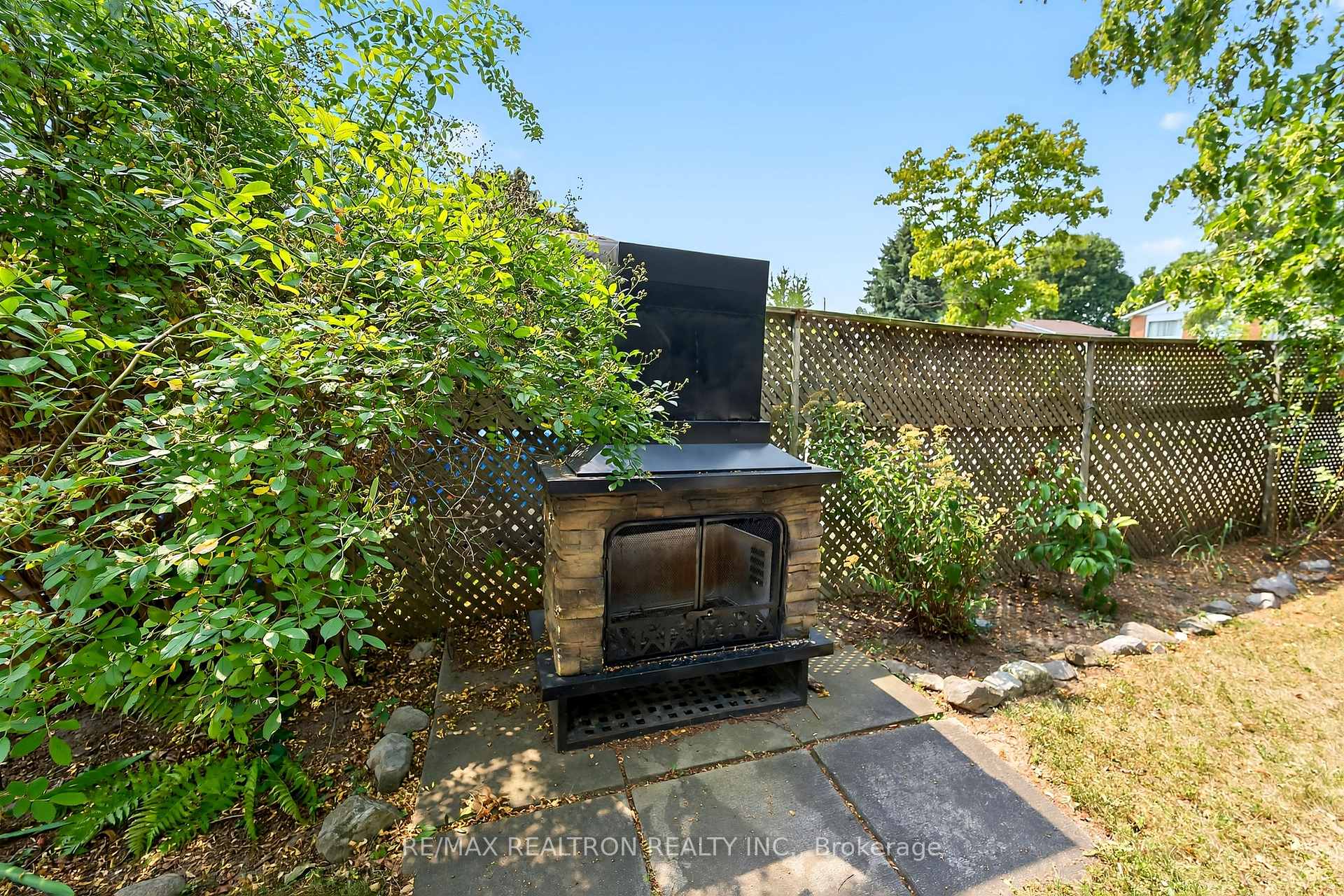 Photo 47 of 356 Burrows Hall Boulevard, Scarborough, Malvern — HOMEH