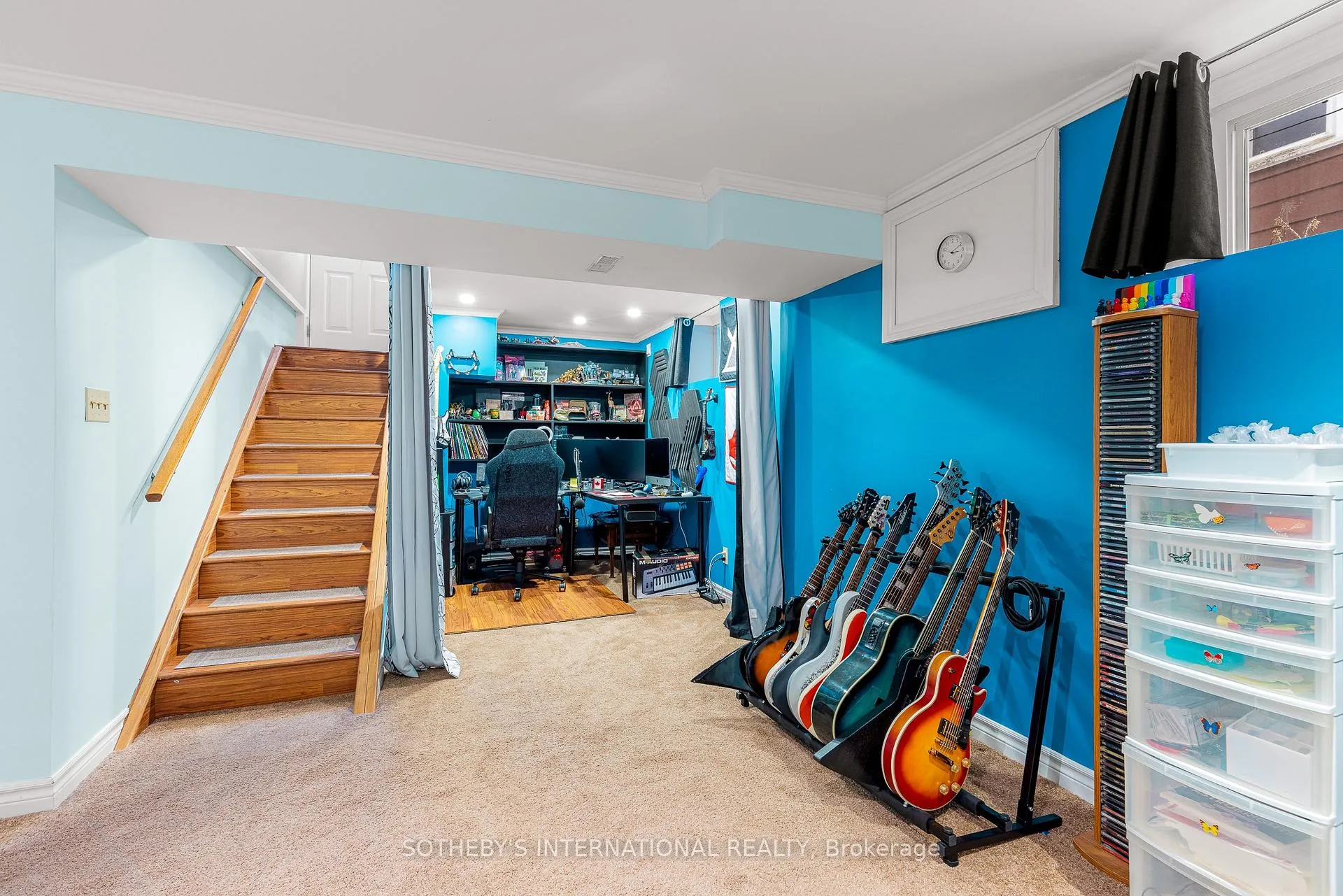 Photo 21 of 27 Wright Crescent, Brockville — HOMEH