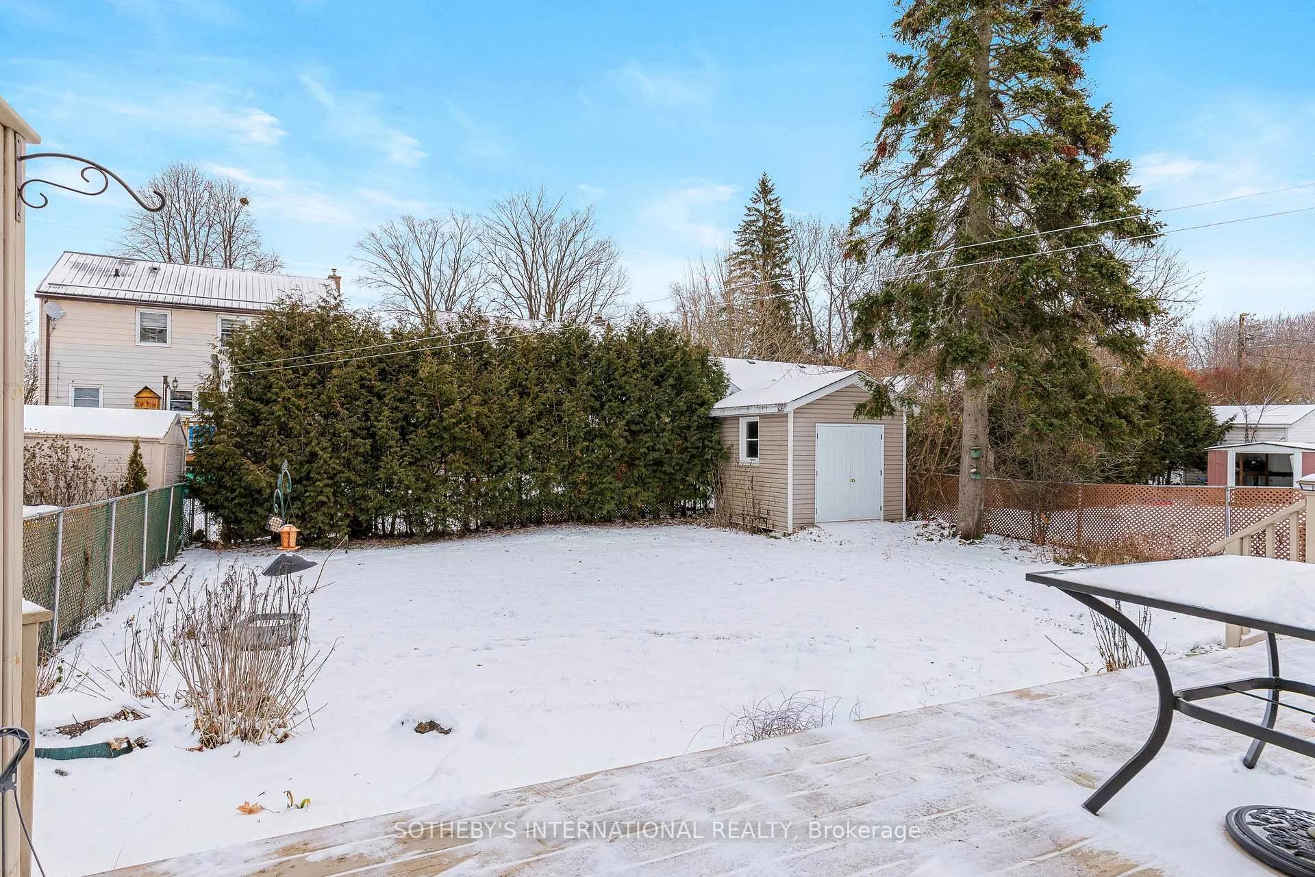 Photo 29 of 27 Wright Crescent, Brockville — HOMEH
