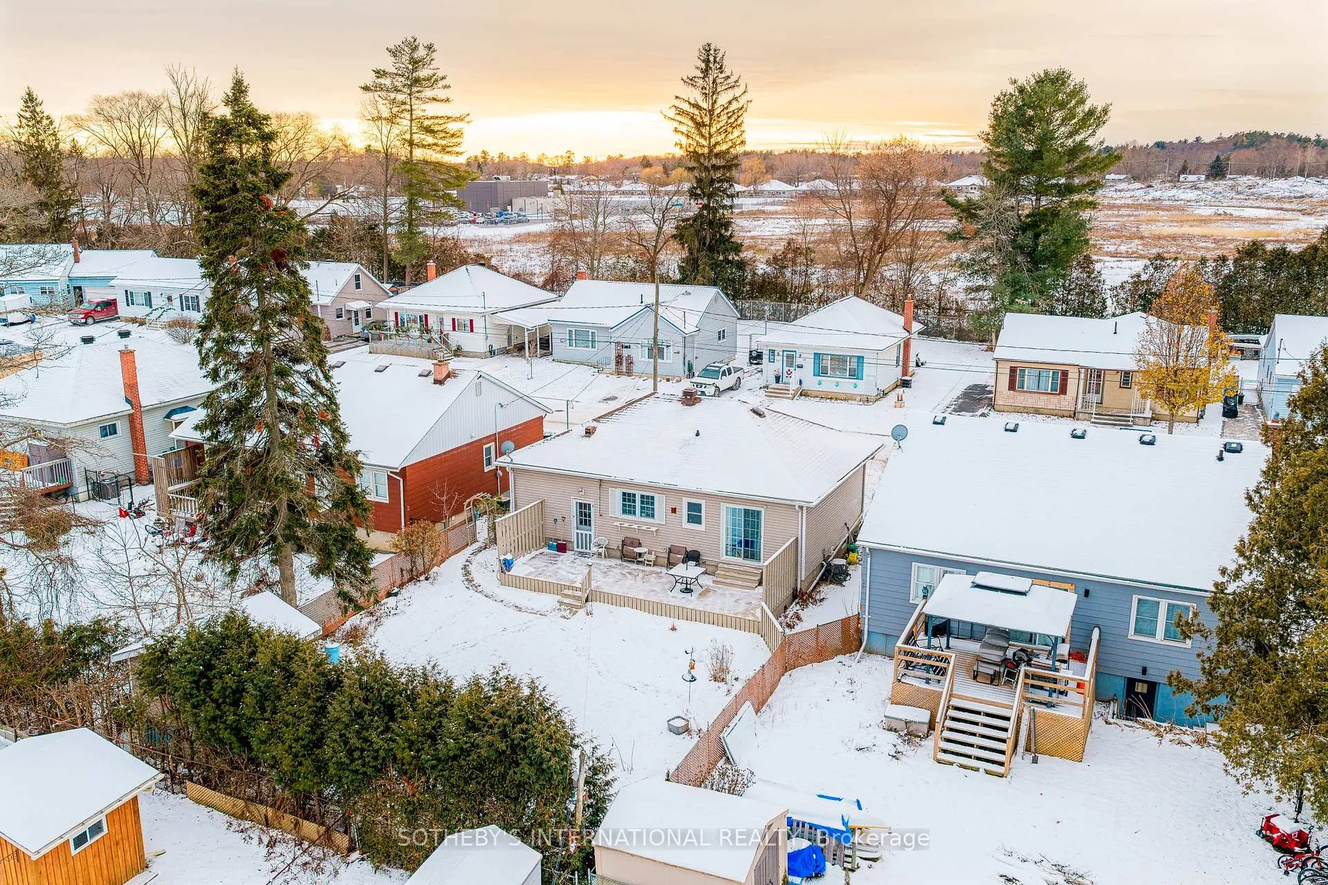 Photo 32 of 27 Wright Crescent, Brockville — HOMEH