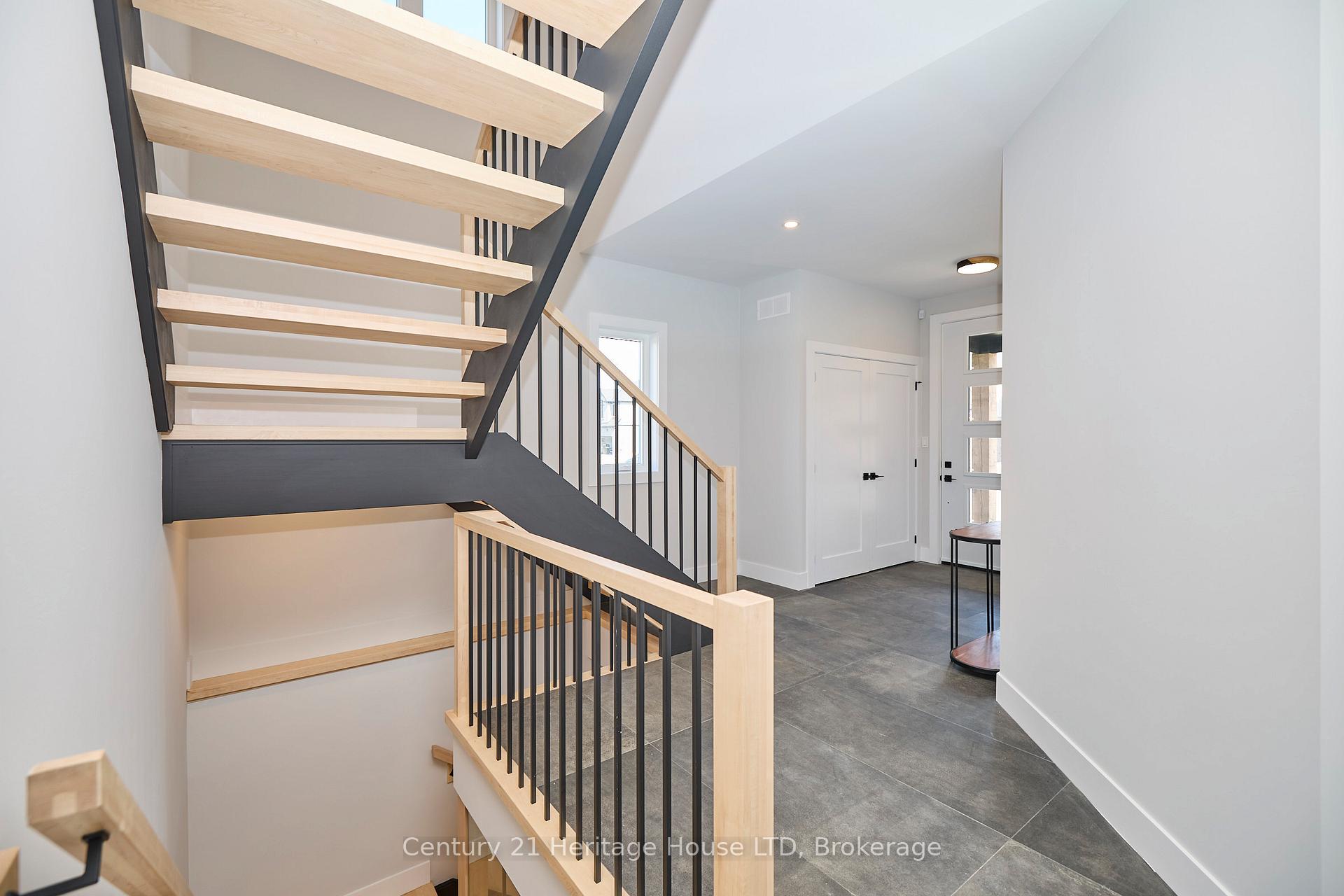 Photo 15 of 25 Alicia Crescent, Thorold, Hurricane/Merrittville — HOMEH