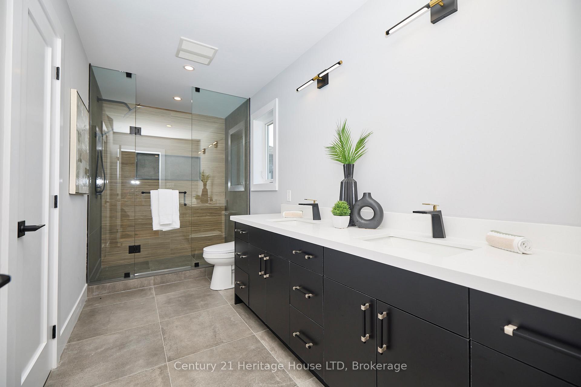 Photo 18 of 25 Alicia Crescent, Thorold, Hurricane/Merrittville — HOMEH