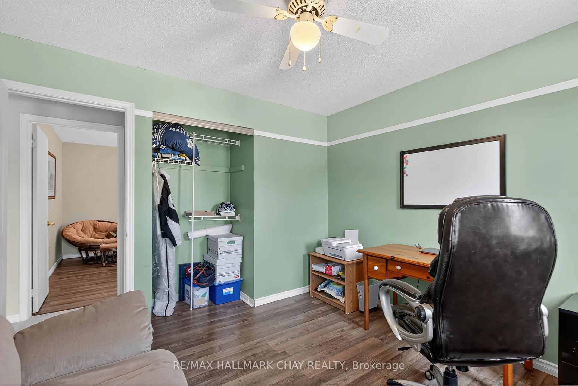 Photo 34 of 49 Mcdougall Drive, Barrie, West Bayfield — HOMEH