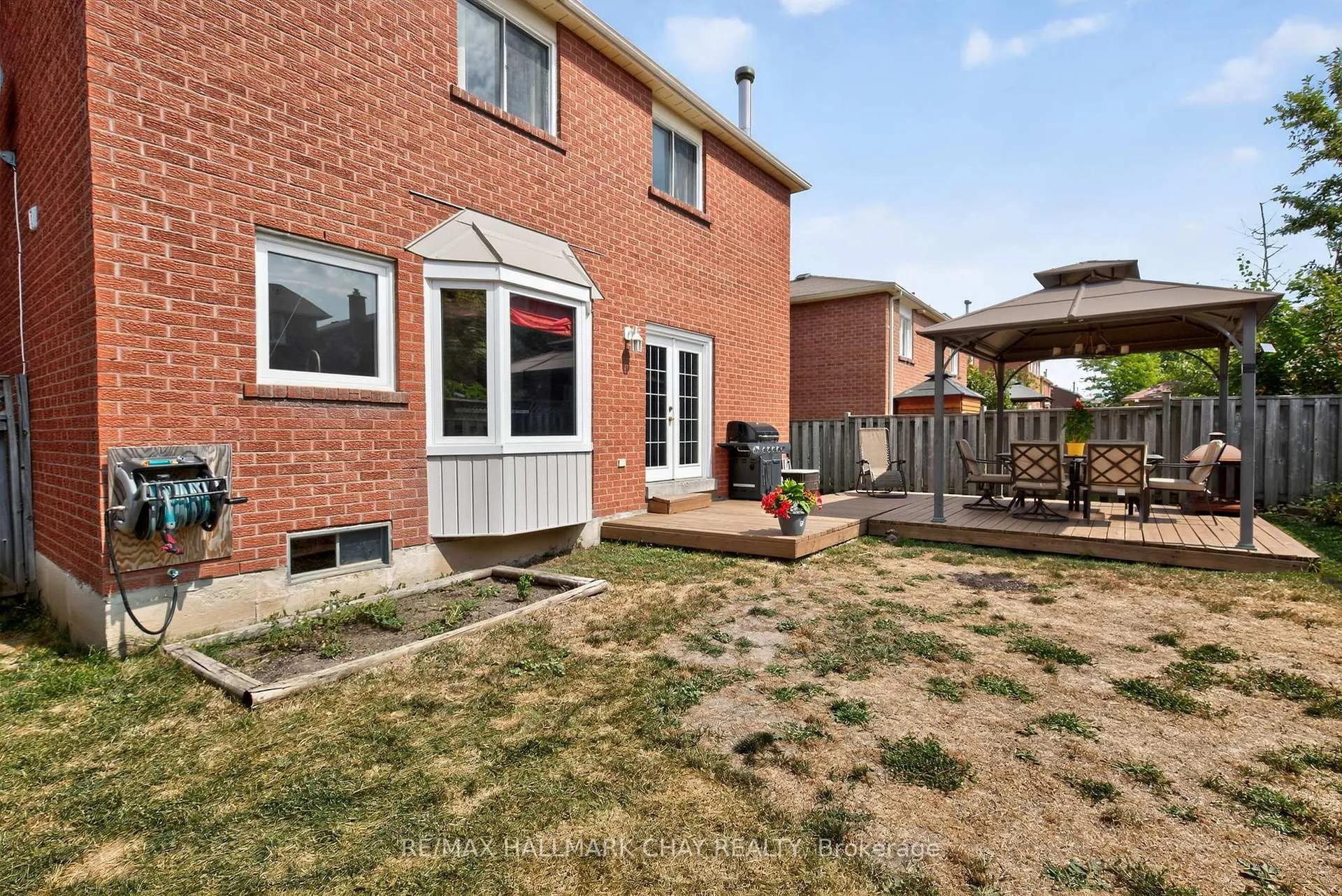 Photo 44 of 49 Mcdougall Drive, Barrie, West Bayfield — HOMEH