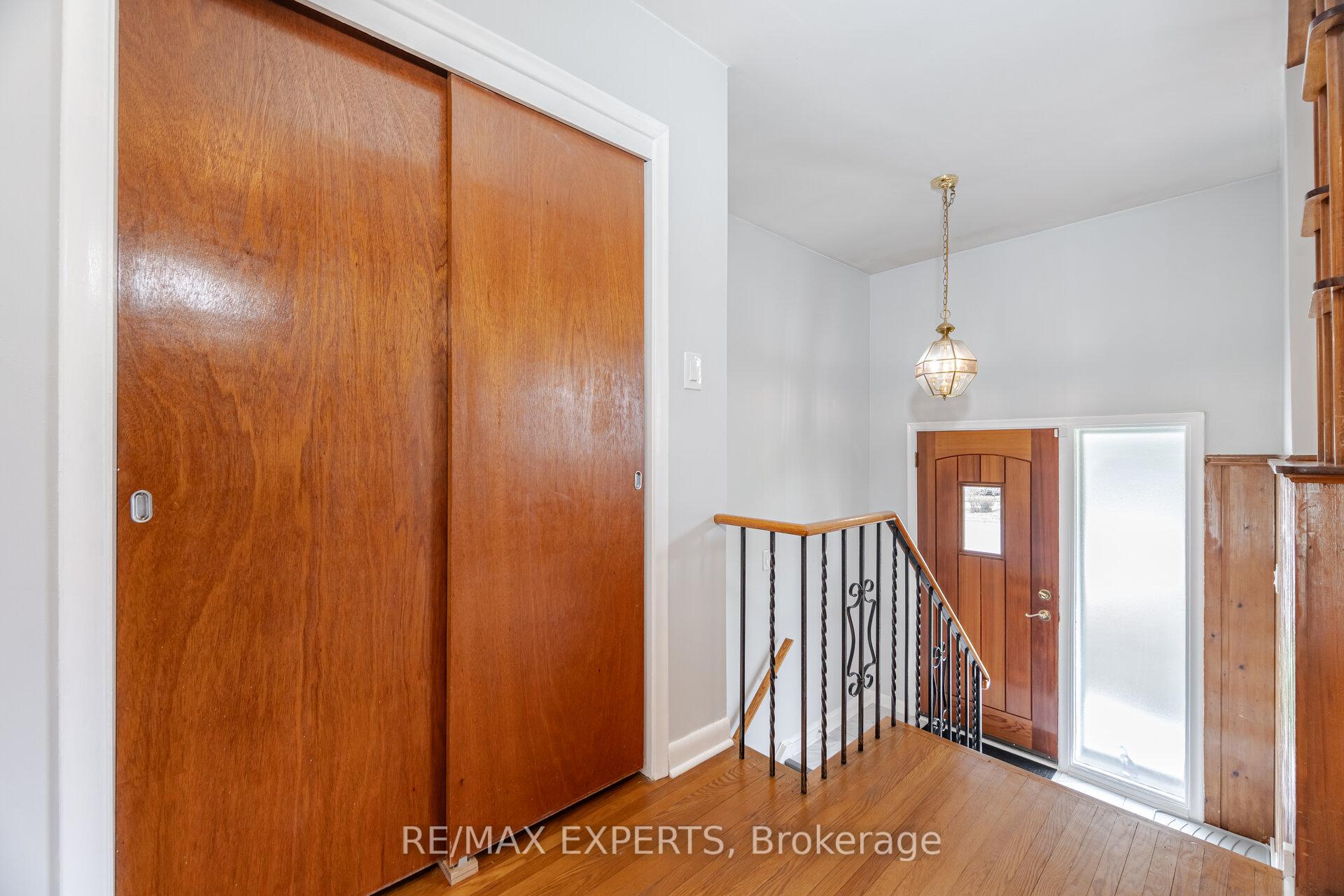 Photo 6 of 61 Sharbot Avenue, Scarborough, Woburn — HOMEH