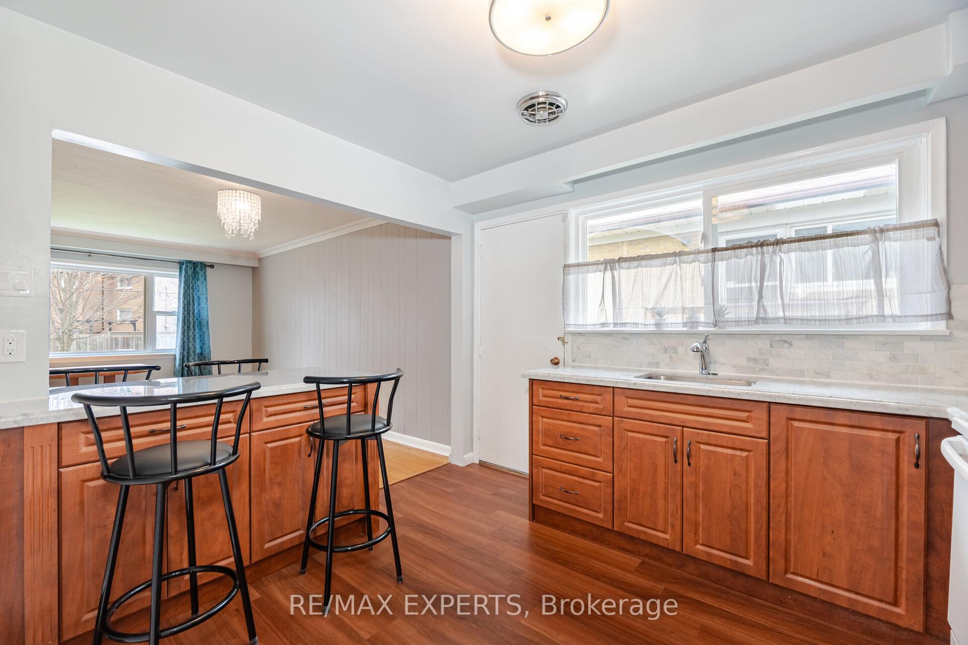 Photo 13 of 61 Sharbot Avenue, Scarborough, Woburn — HOMEH