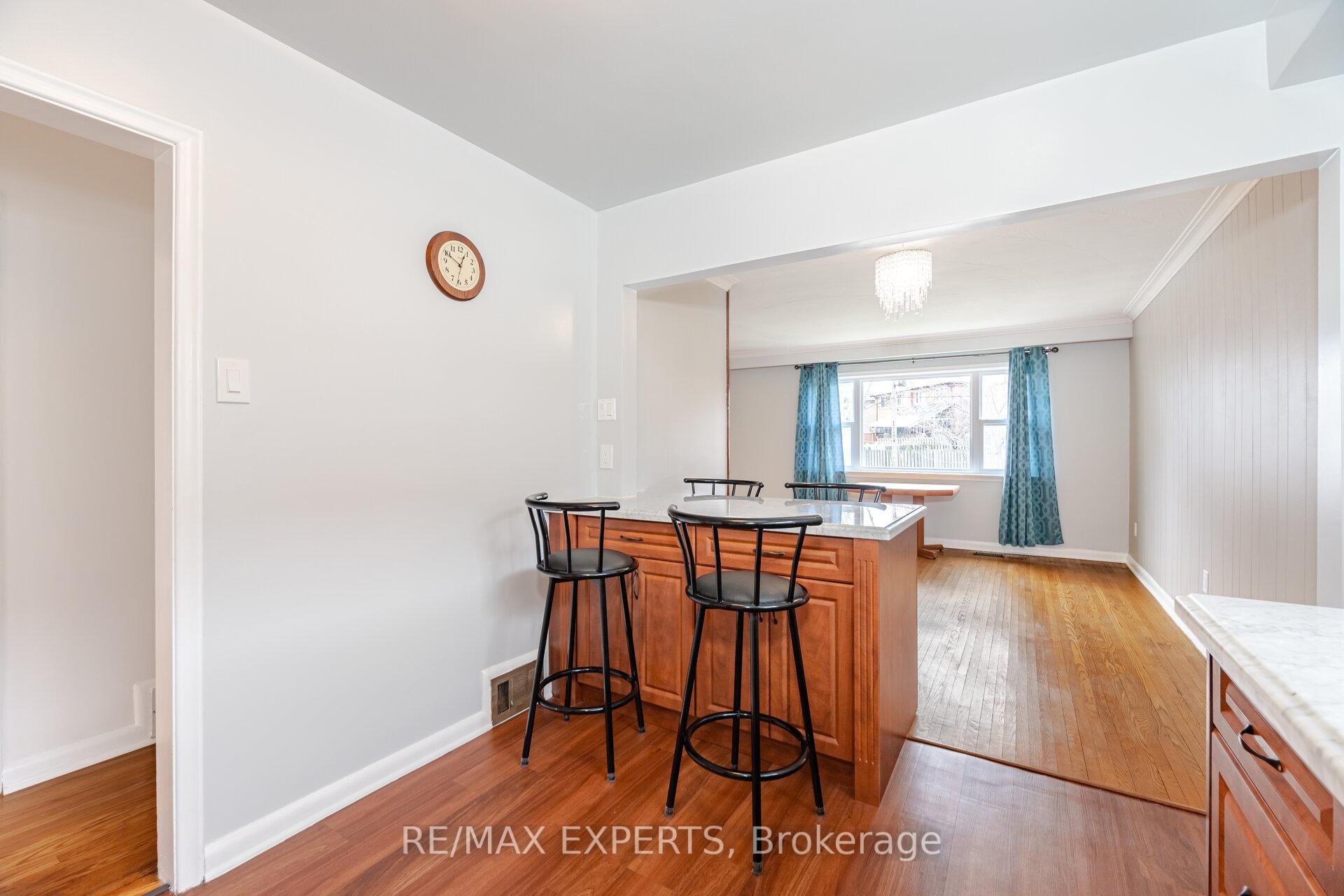 Photo 14 of 61 Sharbot Avenue, Scarborough, Woburn — HOMEH