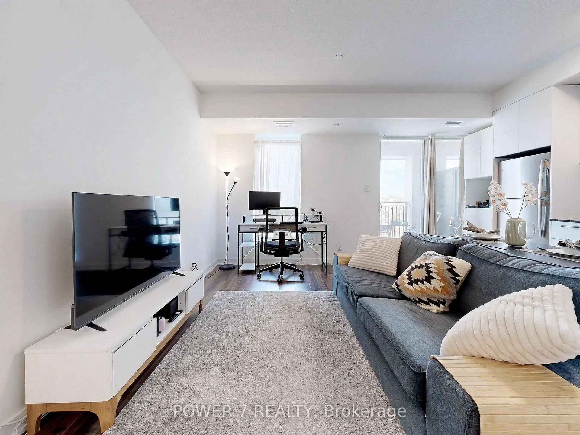 Photo 5 of Unit 337, 101 Cathedral High Street, Markham, Cathedraltown — HOMEH