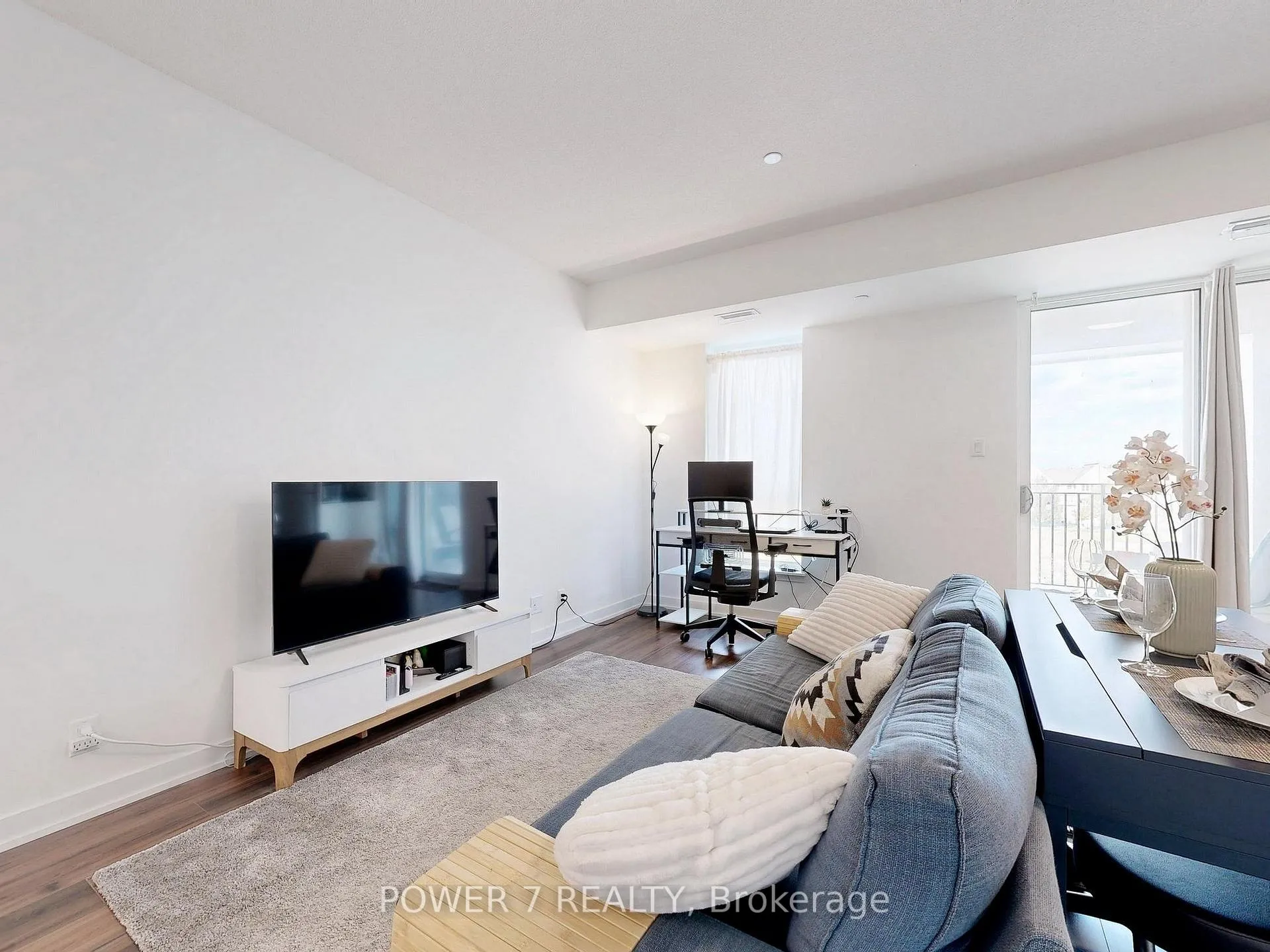 Photo 6 of Unit 337, 101 Cathedral High Street, Markham, Cathedraltown — HOMEH