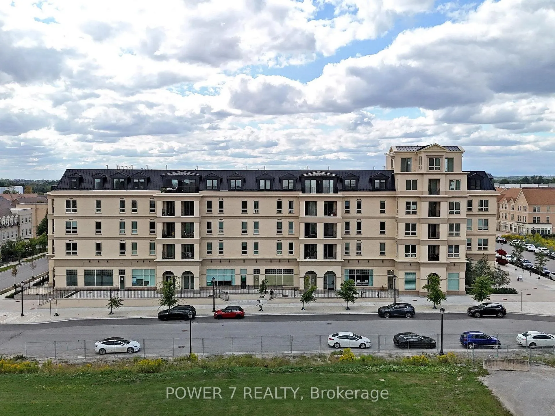 Photo 36 of Unit 337, 101 Cathedral High Street, Markham, Cathedraltown — HOMEH