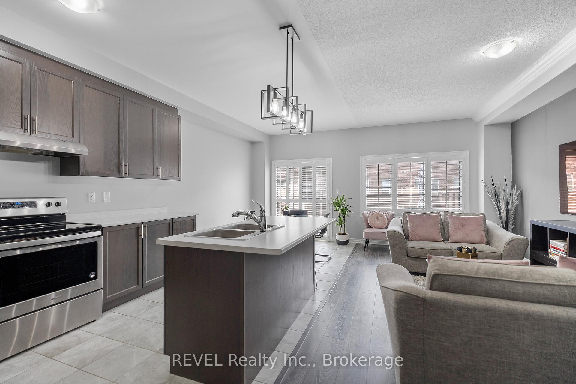 Photo 5 of 39 Sparkle Drive, Thorold, Rolling Meadows — HOMEH
